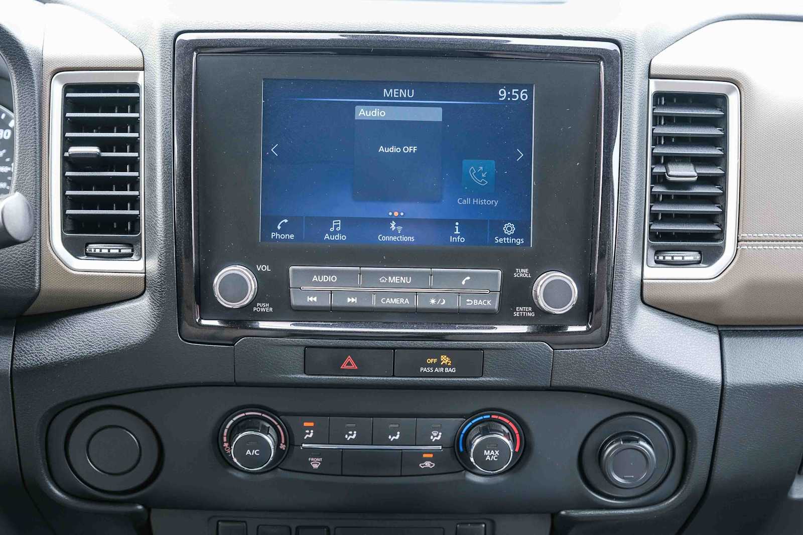 Thumbnail: 2022 Nissan Frontier - 14