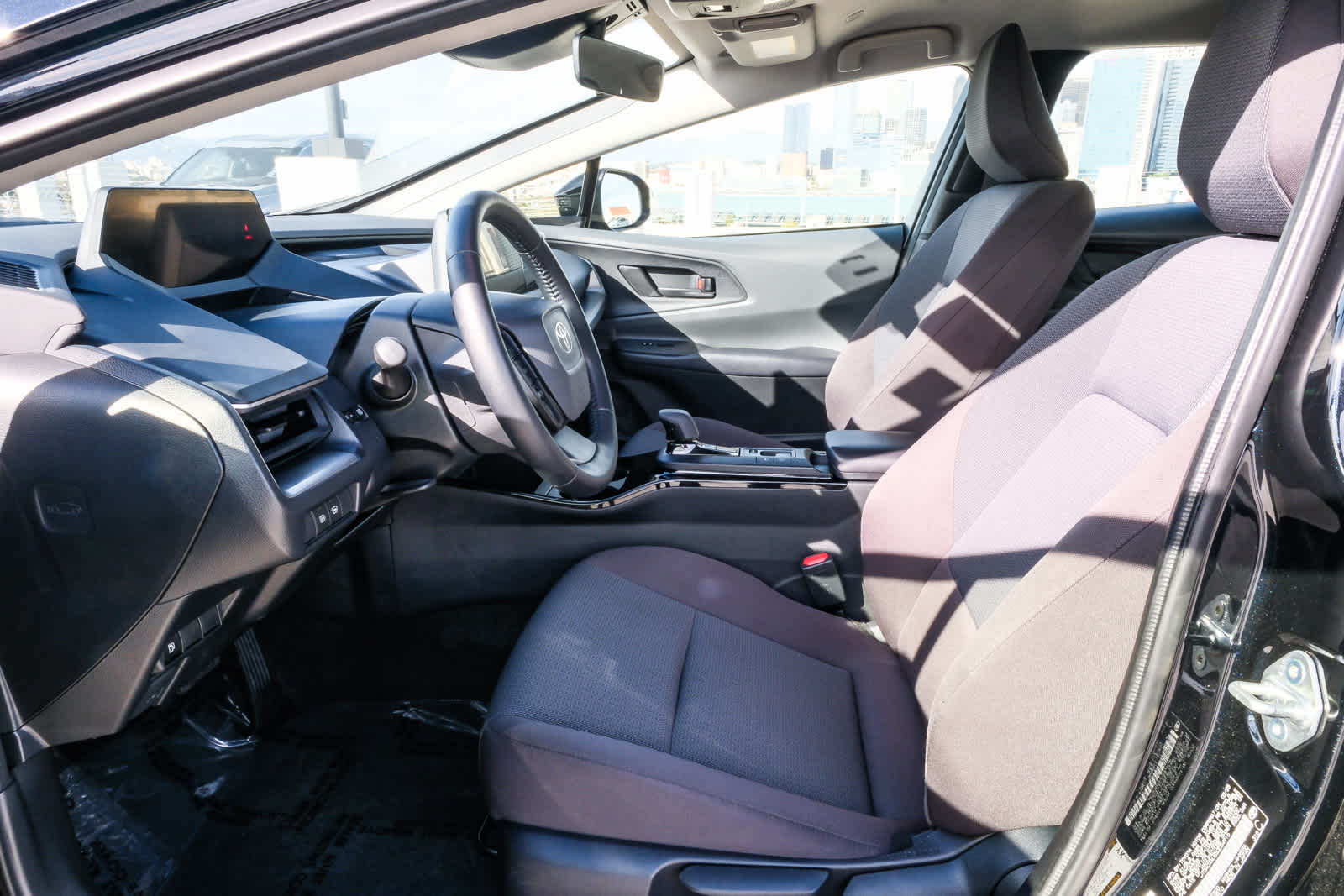 Thumbnail: 2025 Toyota Prius - 18