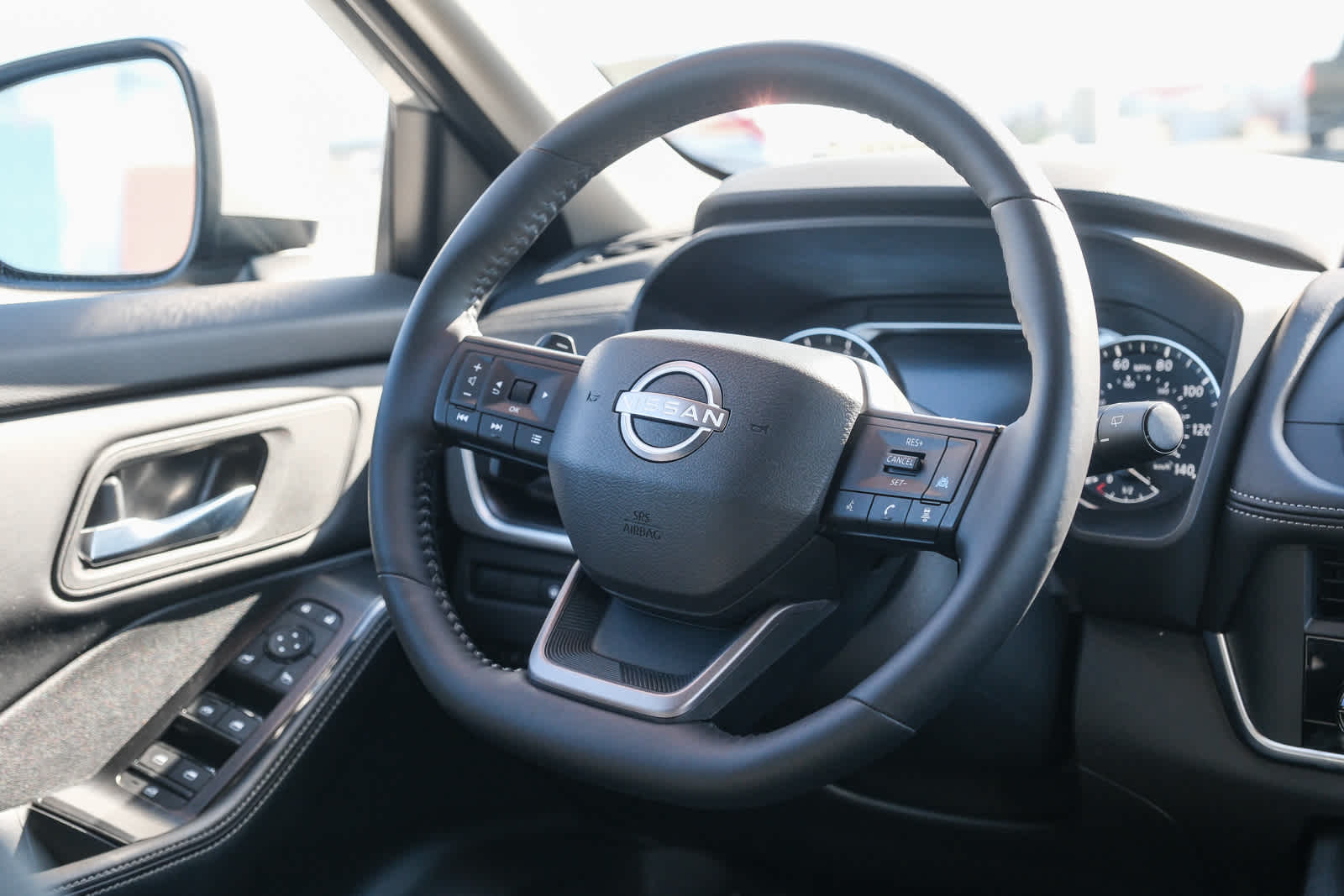 Thumbnail: 2025 Nissan Rogue - 17