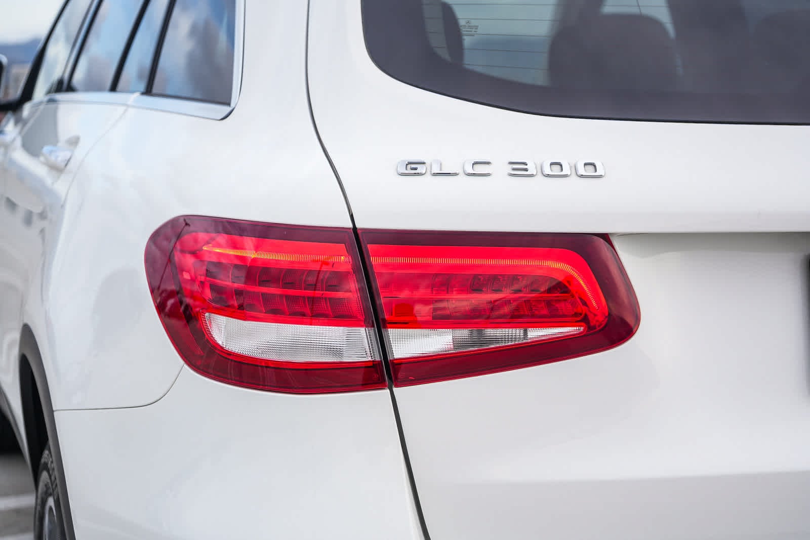 Thumbnail: 2019 Mercedes-Benz GLC - 11