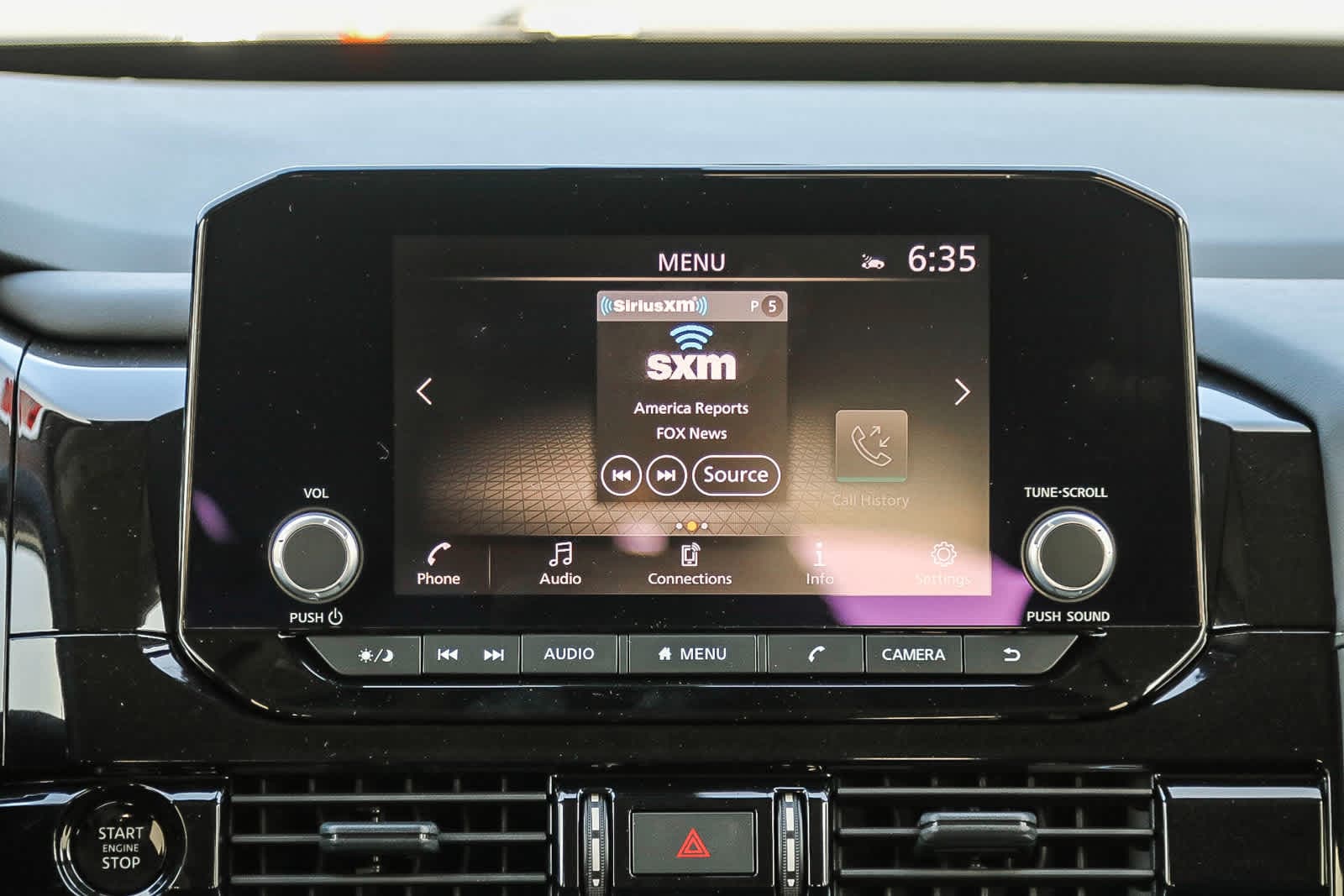 Thumbnail: 2025 Nissan Pathfinder - 17