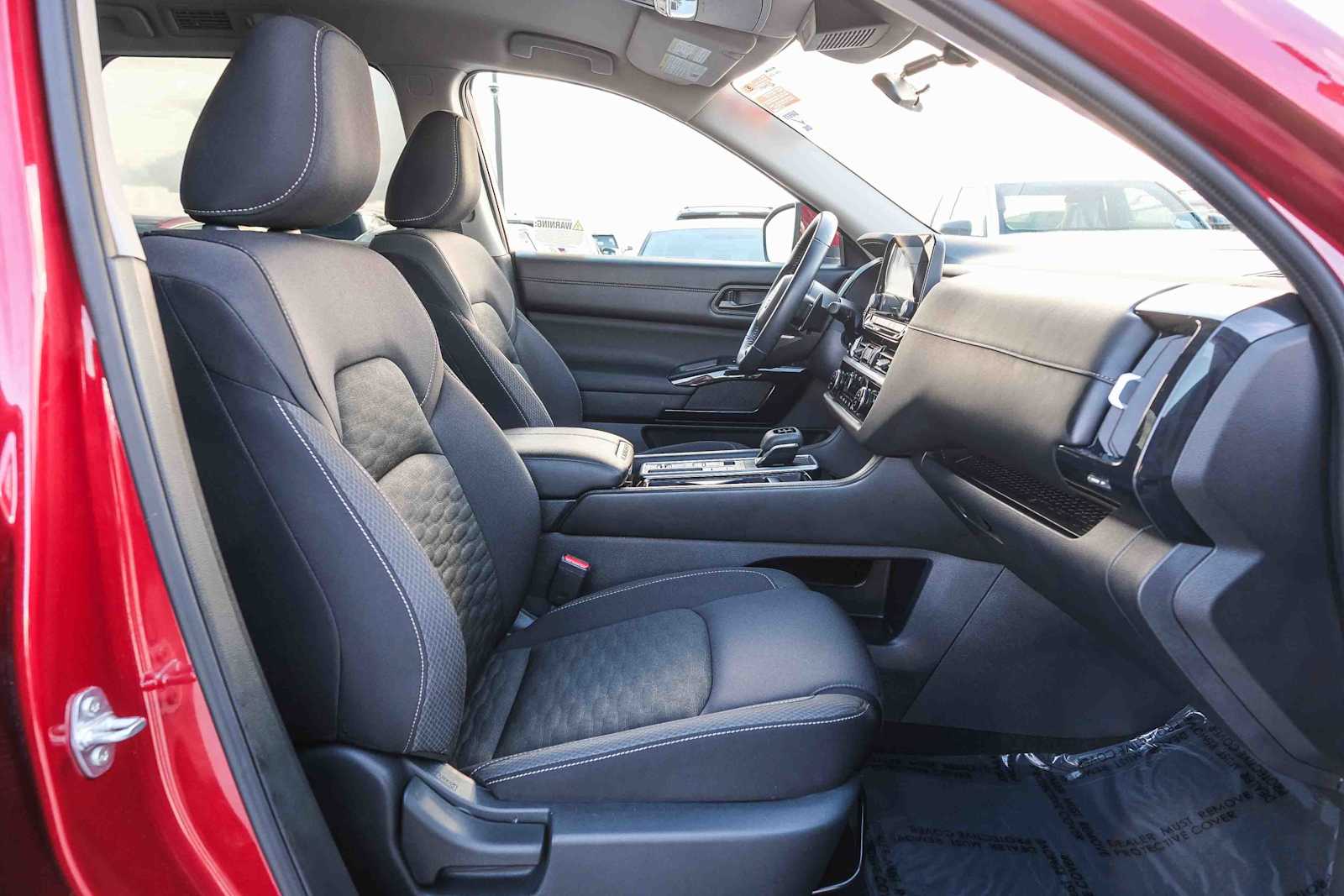 Thumbnail: 2024 Nissan Pathfinder - 18