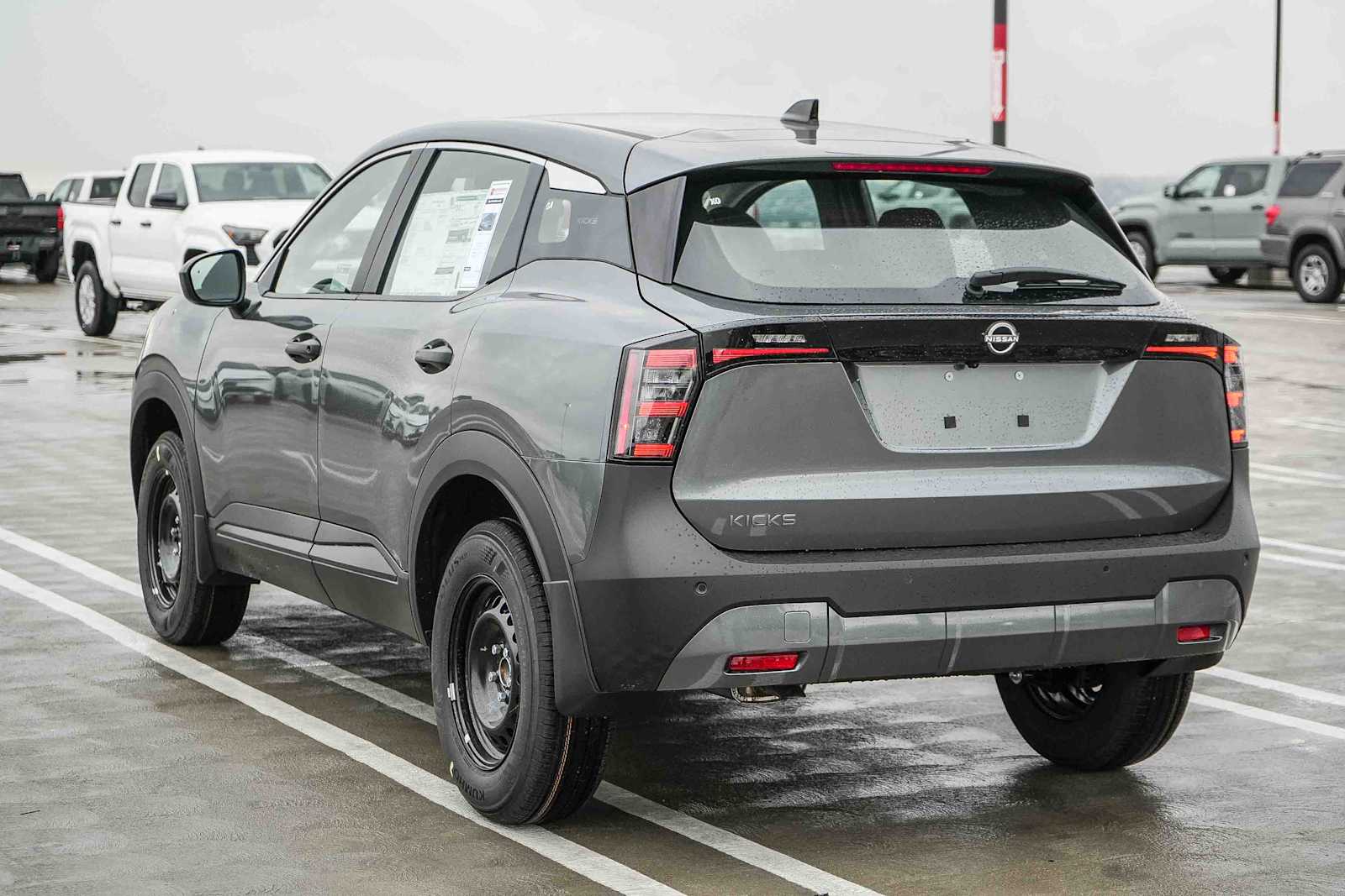 Thumbnail: 2026 Nissan Kicks - 8