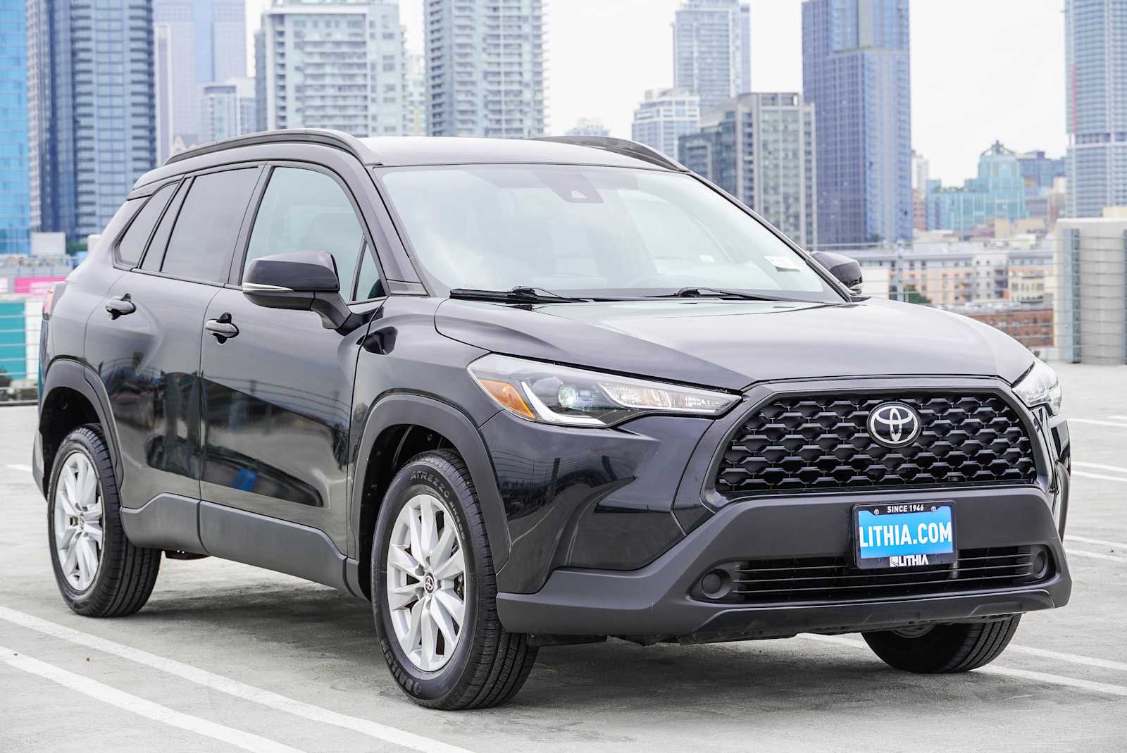 Thumbnail: 2022 Toyota Corolla Cross - 3