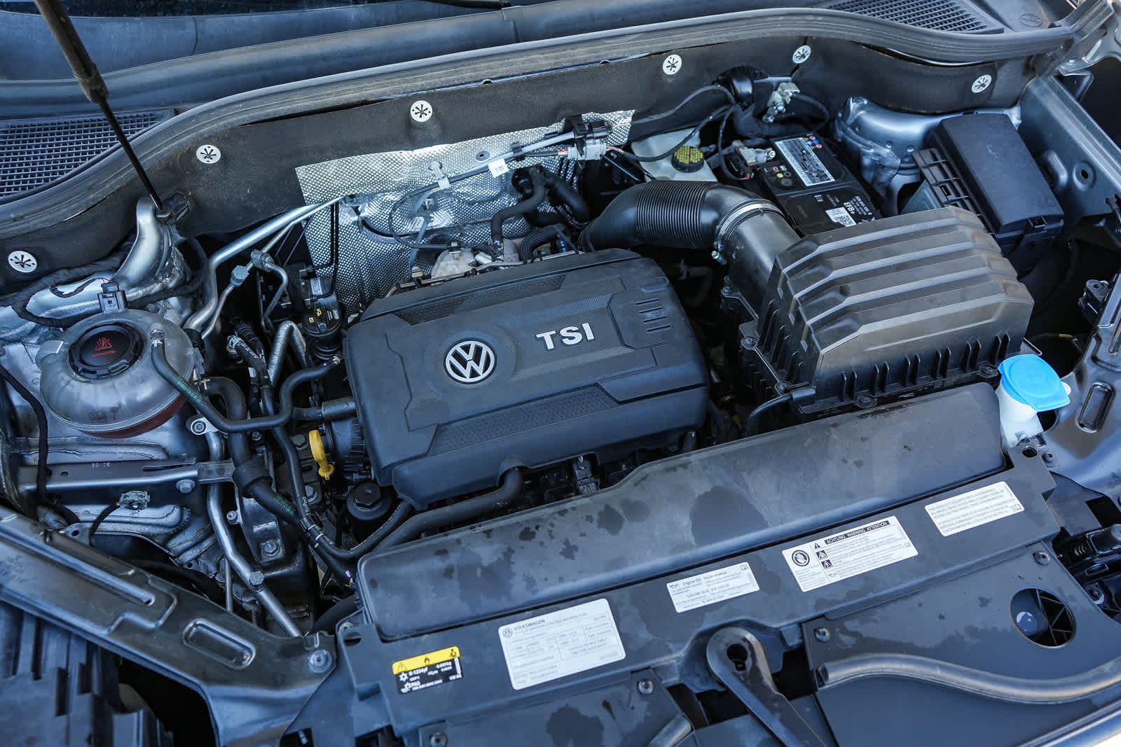 Thumbnail: 2021 Volkswagen Atlas - 25