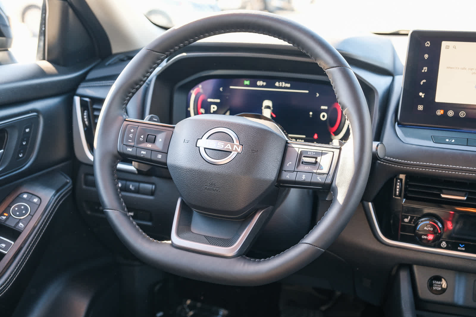 Thumbnail: 2025 Nissan Rogue - 15