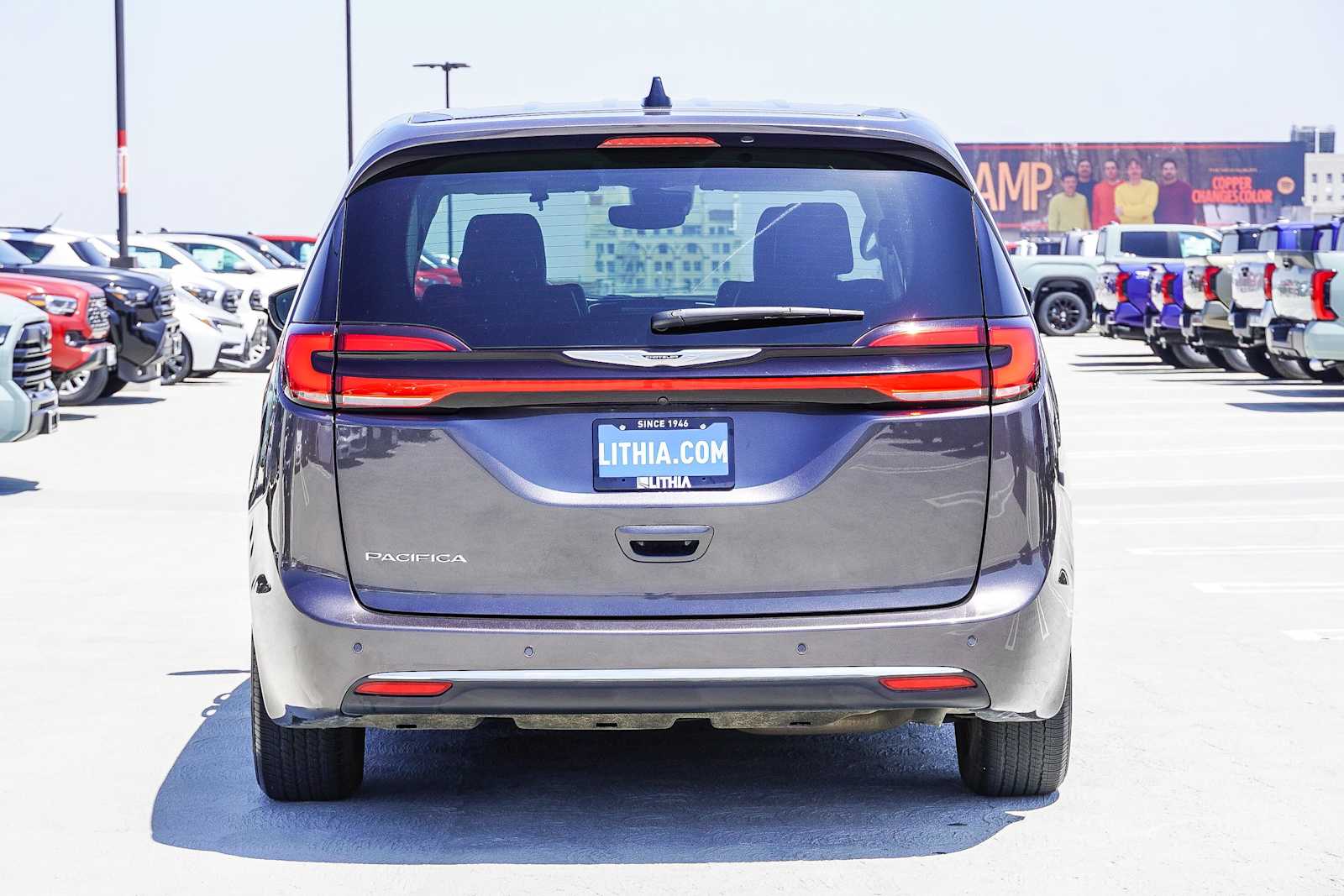 2023 Chrysler Pacifica Touring L 5