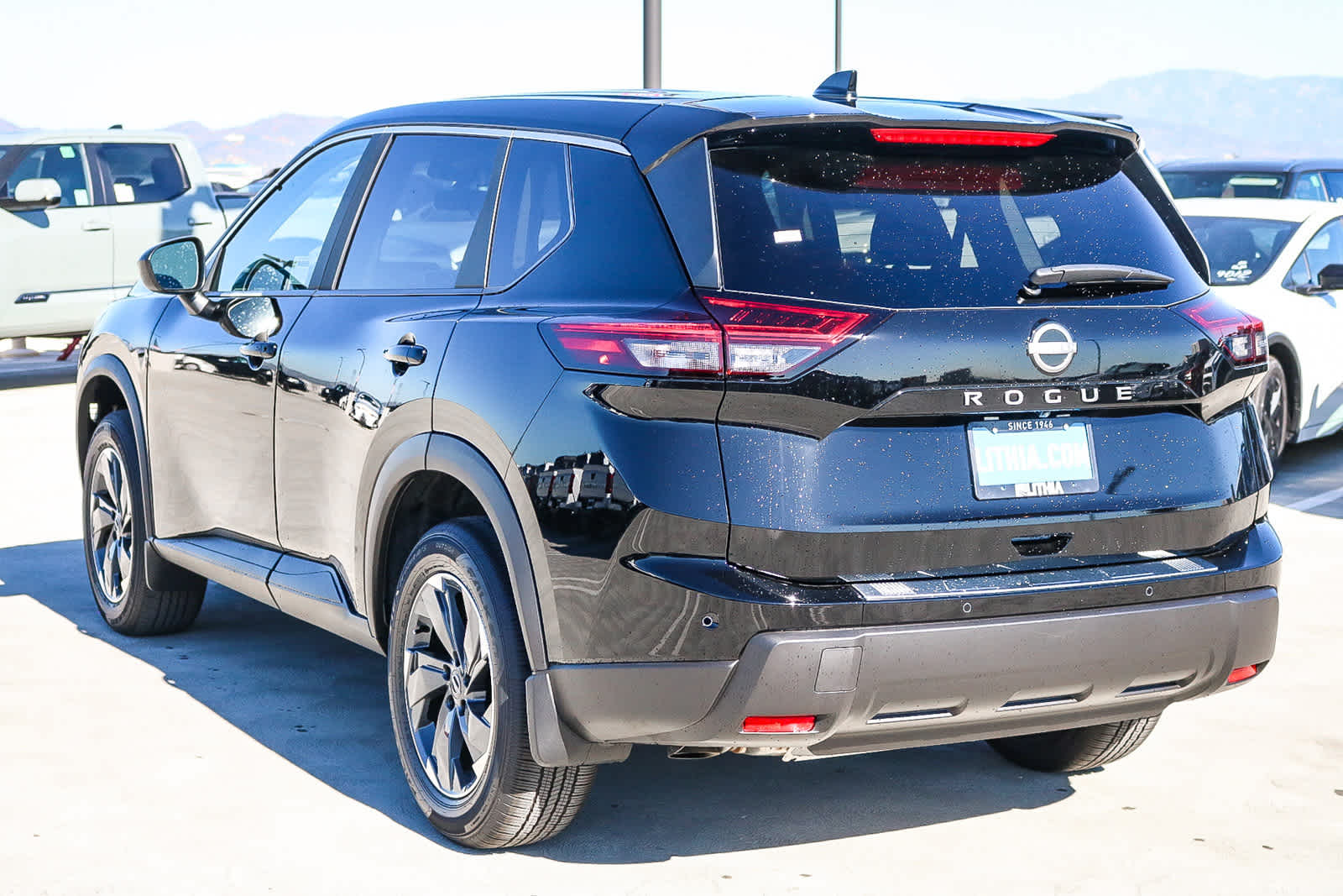 Thumbnail: 2026 Nissan Rogue - 8