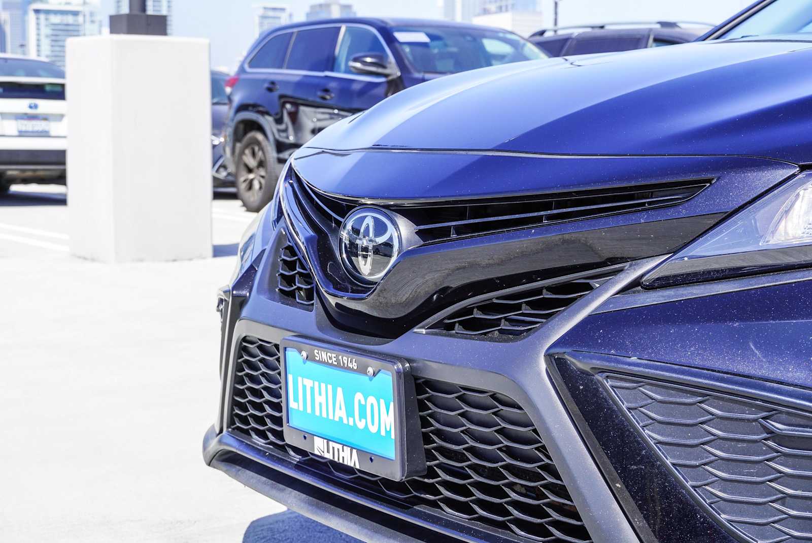 Thumbnail: 2023 Toyota Camry - 12
