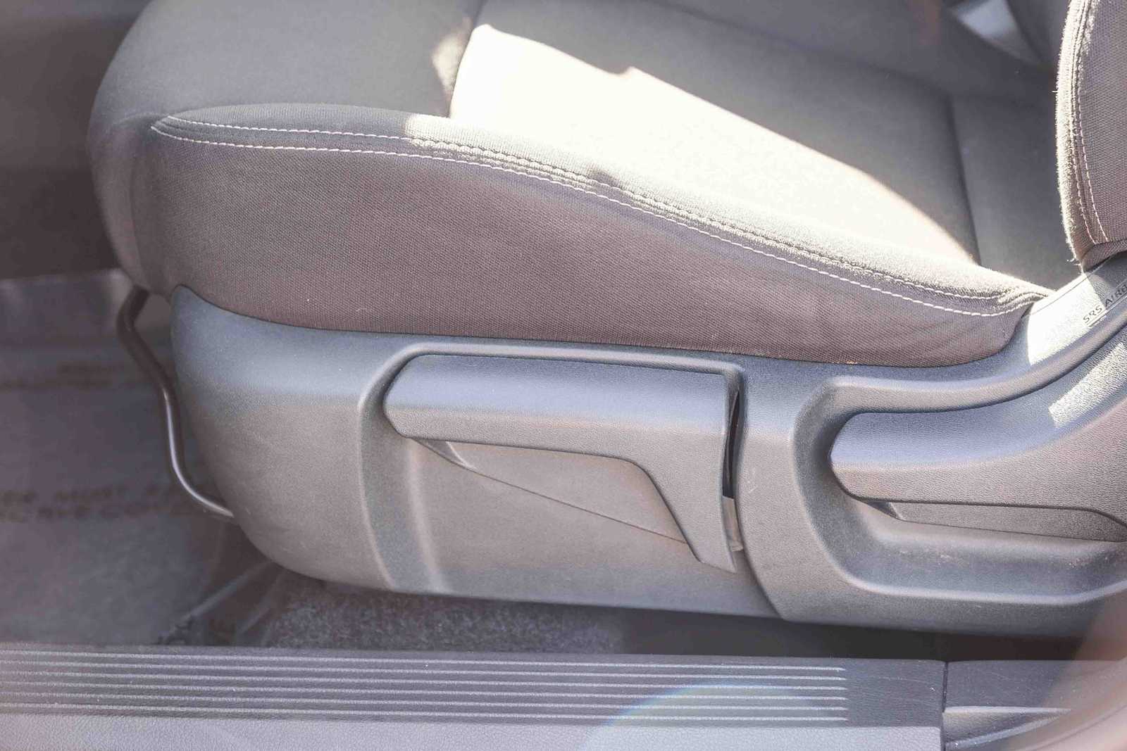 Thumbnail: 2023 Nissan Rogue - 24