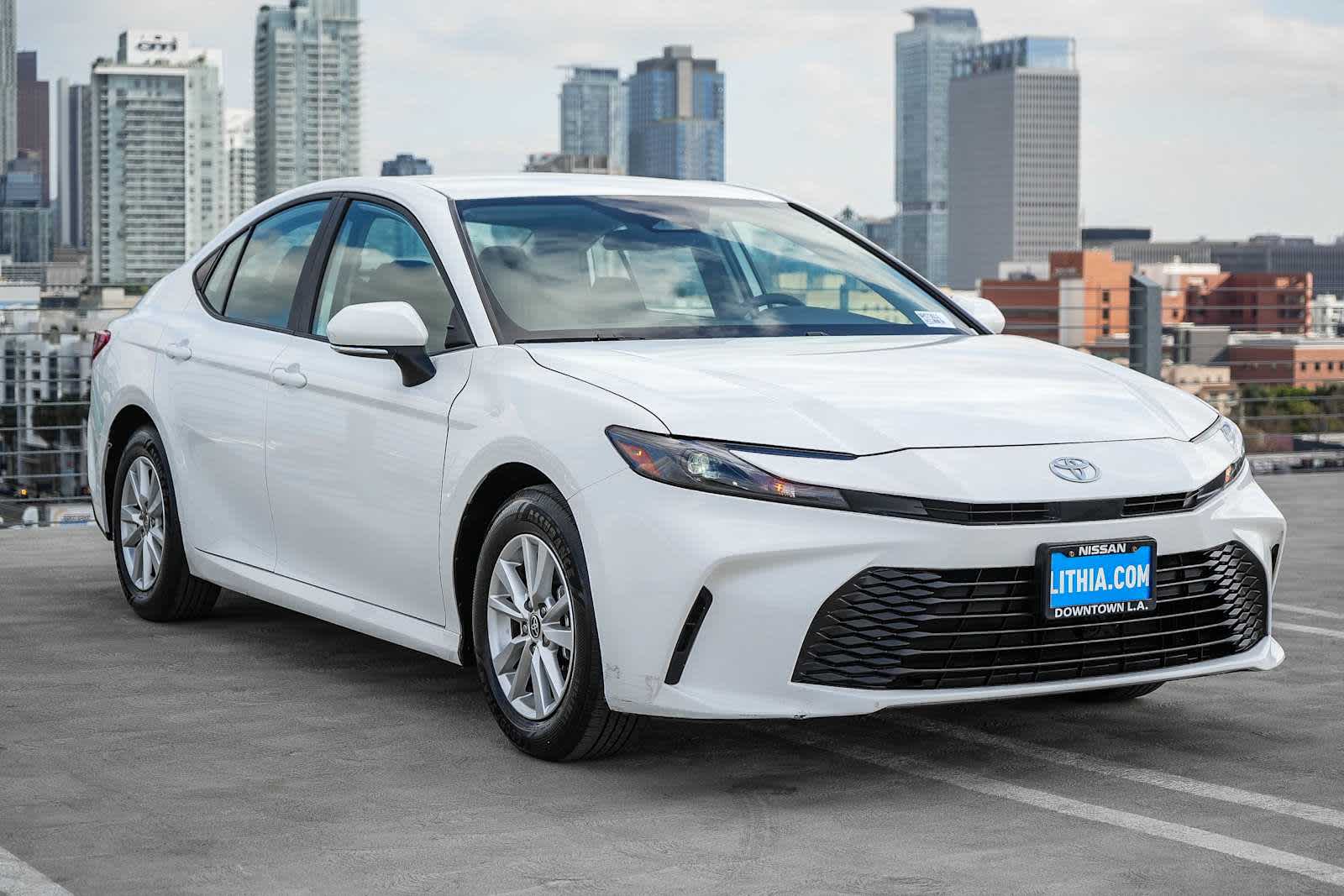 Thumbnail: 2025 Toyota Camry - 4