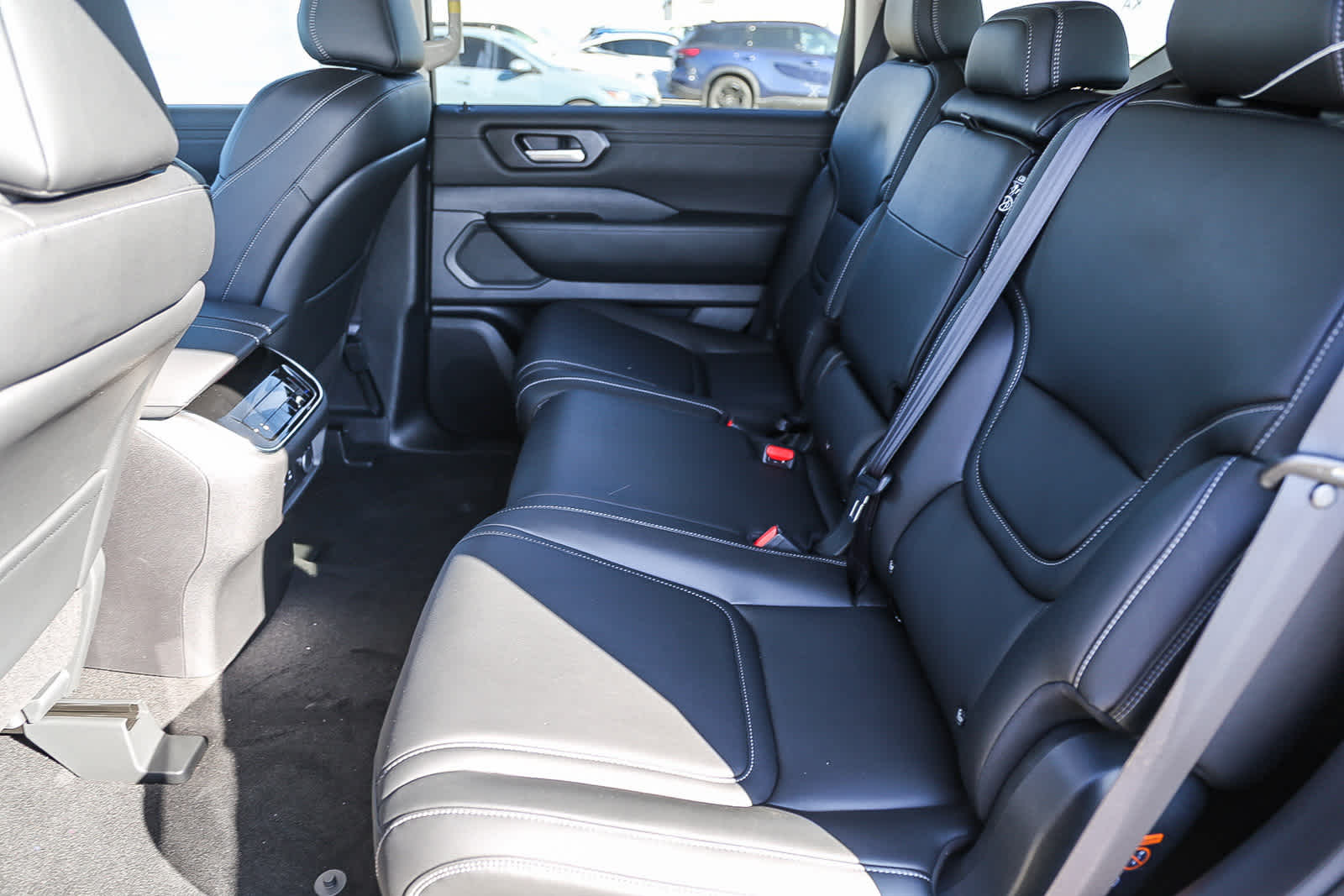 Thumbnail: 2026 Nissan Armada - 20