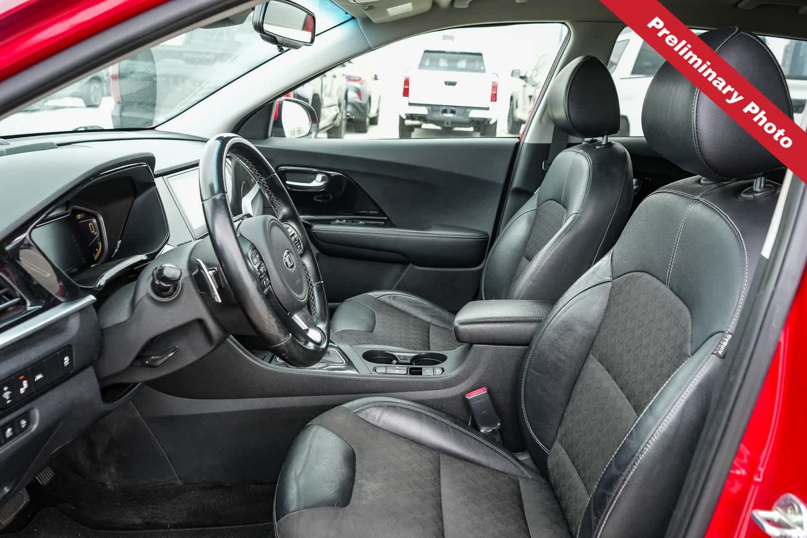 Thumbnail: 2020 Kia Niro - 14