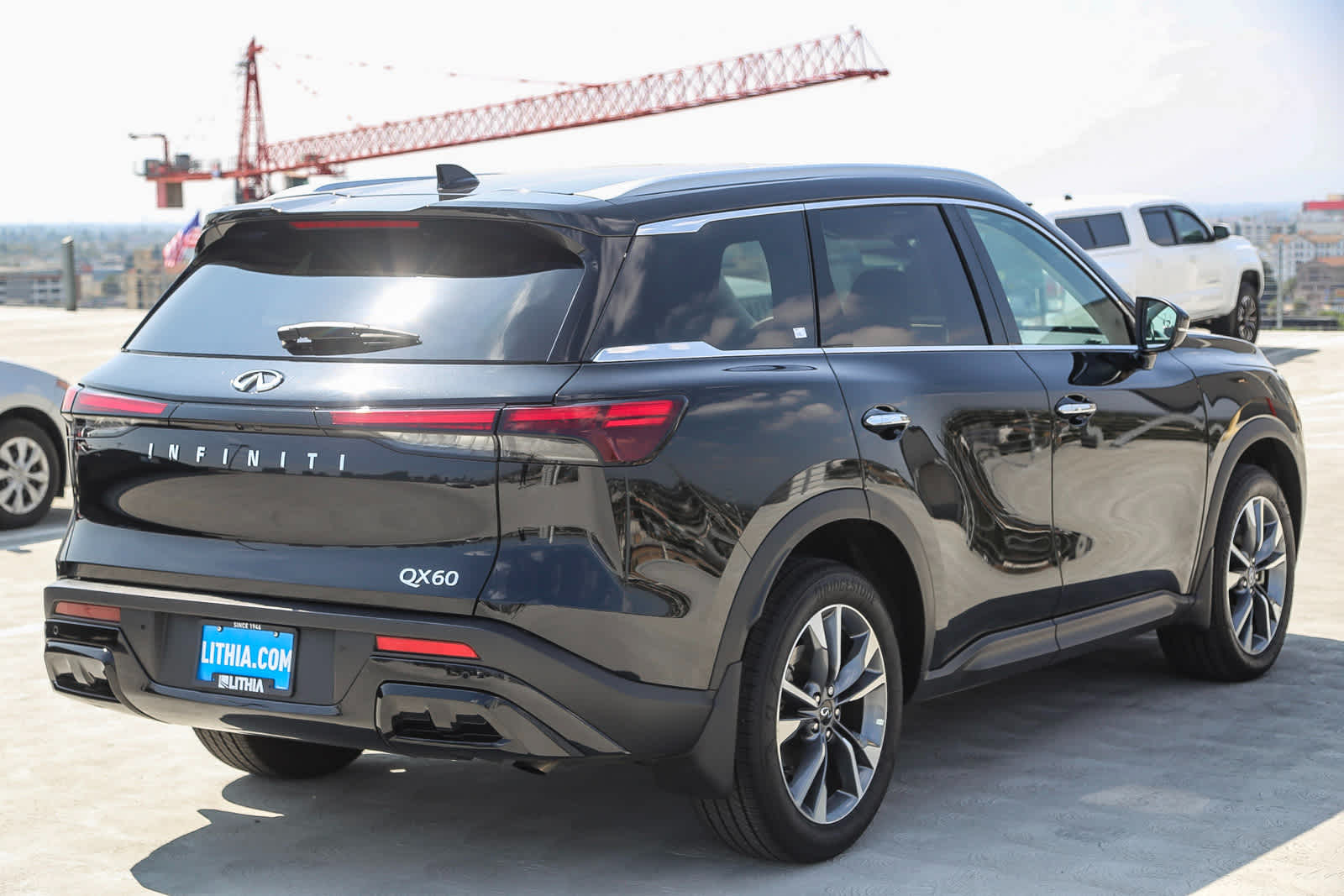 Thumbnail: 2024 INFINITI QX60 - 6