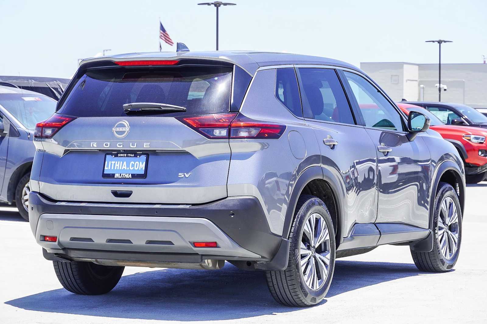 Thumbnail: 2022 Nissan Rogue - 4