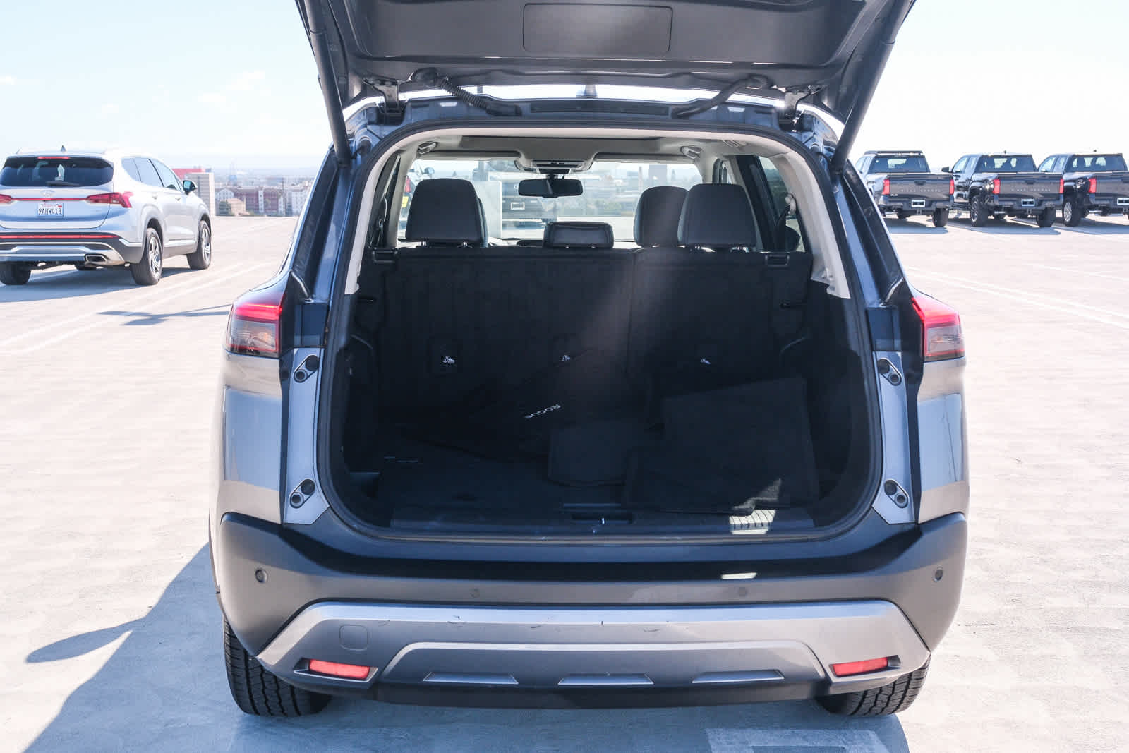 Thumbnail: 2023 Nissan Rogue - 27