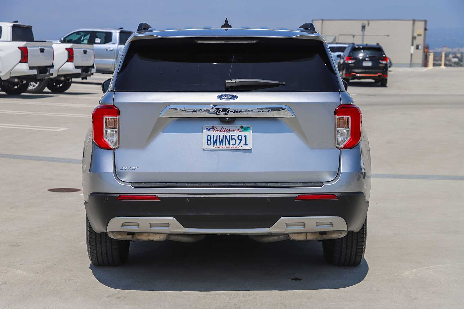 Thumbnail: 2021 Ford Explorer - 8