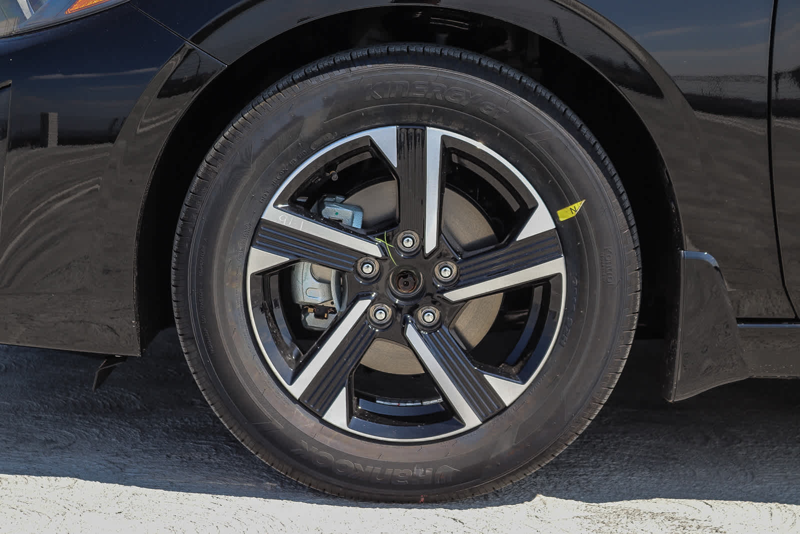 Thumbnail: 2025 Nissan Sentra - 10