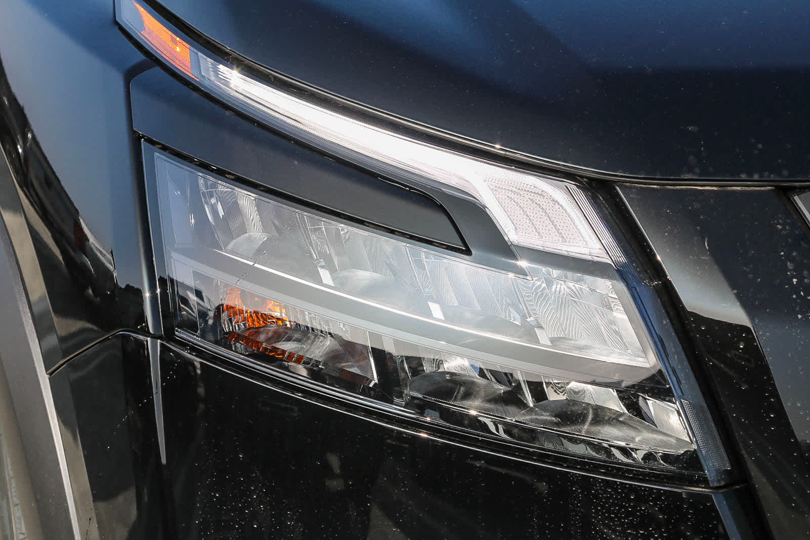 Thumbnail: 2025 Nissan Pathfinder - 4