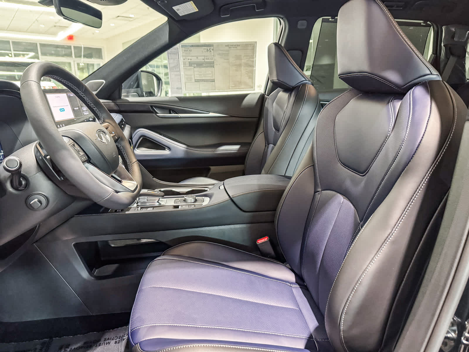 Thumbnail: 2026 INFINITI QX60 - 19