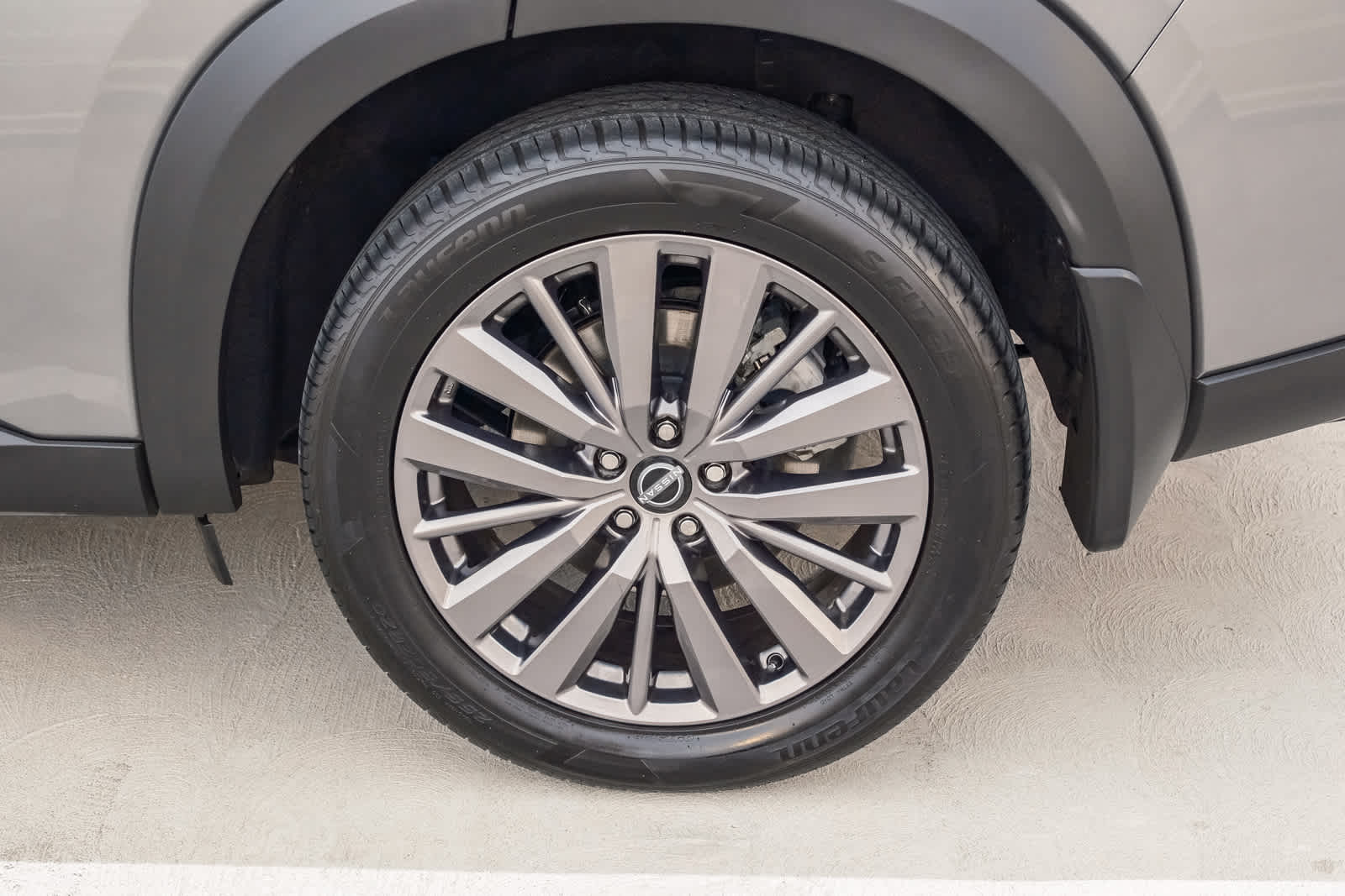 Thumbnail: 2022 Nissan Pathfinder - 9