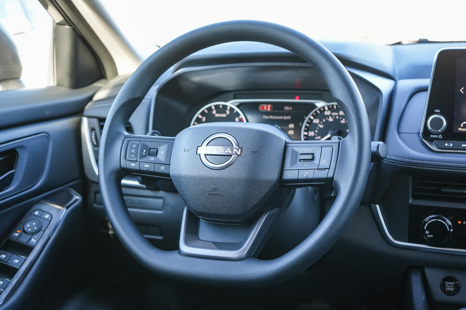 Thumbnail: 2026 Nissan Rogue - 17