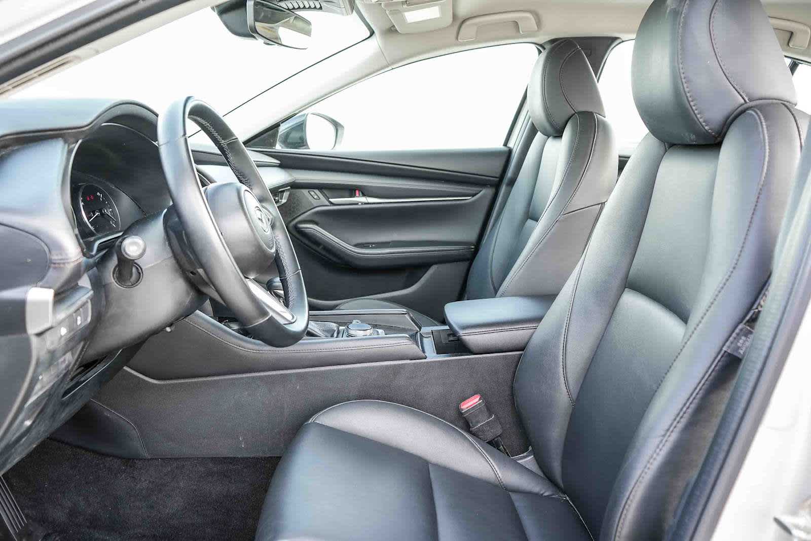 Thumbnail: 2025 Mazda Mazda3 - 17