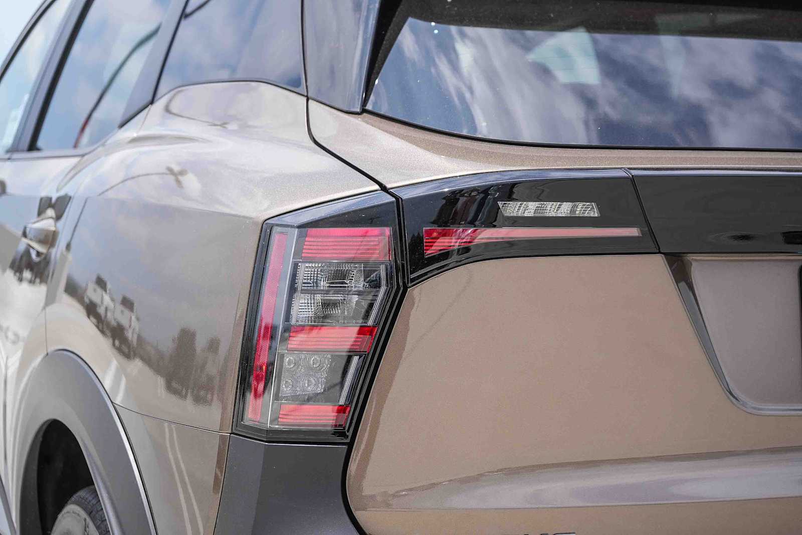 Thumbnail: 2026 Nissan Kicks - 9