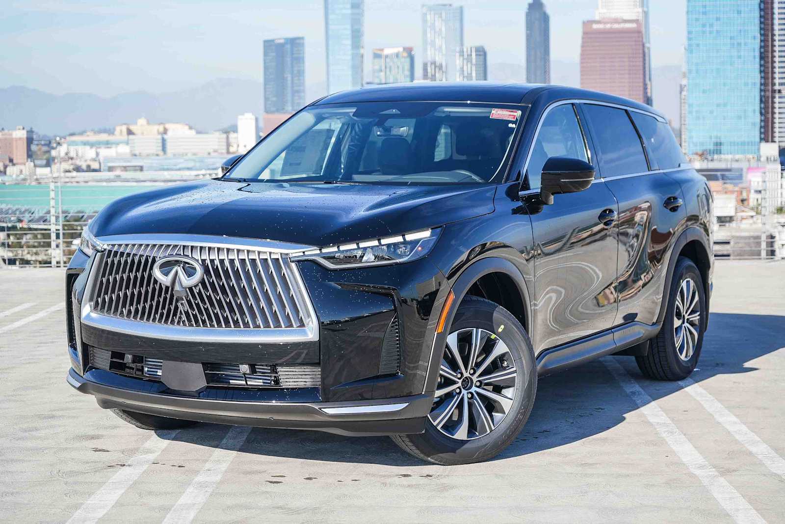 Thumbnail: 2026 INFINITI QX60 - 1