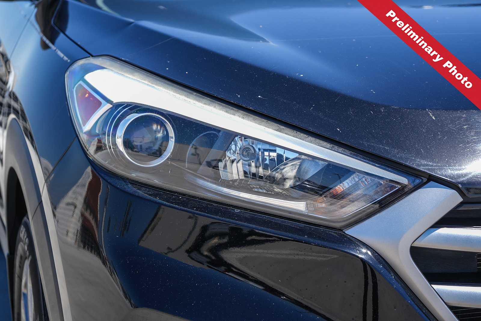 Thumbnail: 2017 Hyundai Tucson - 4