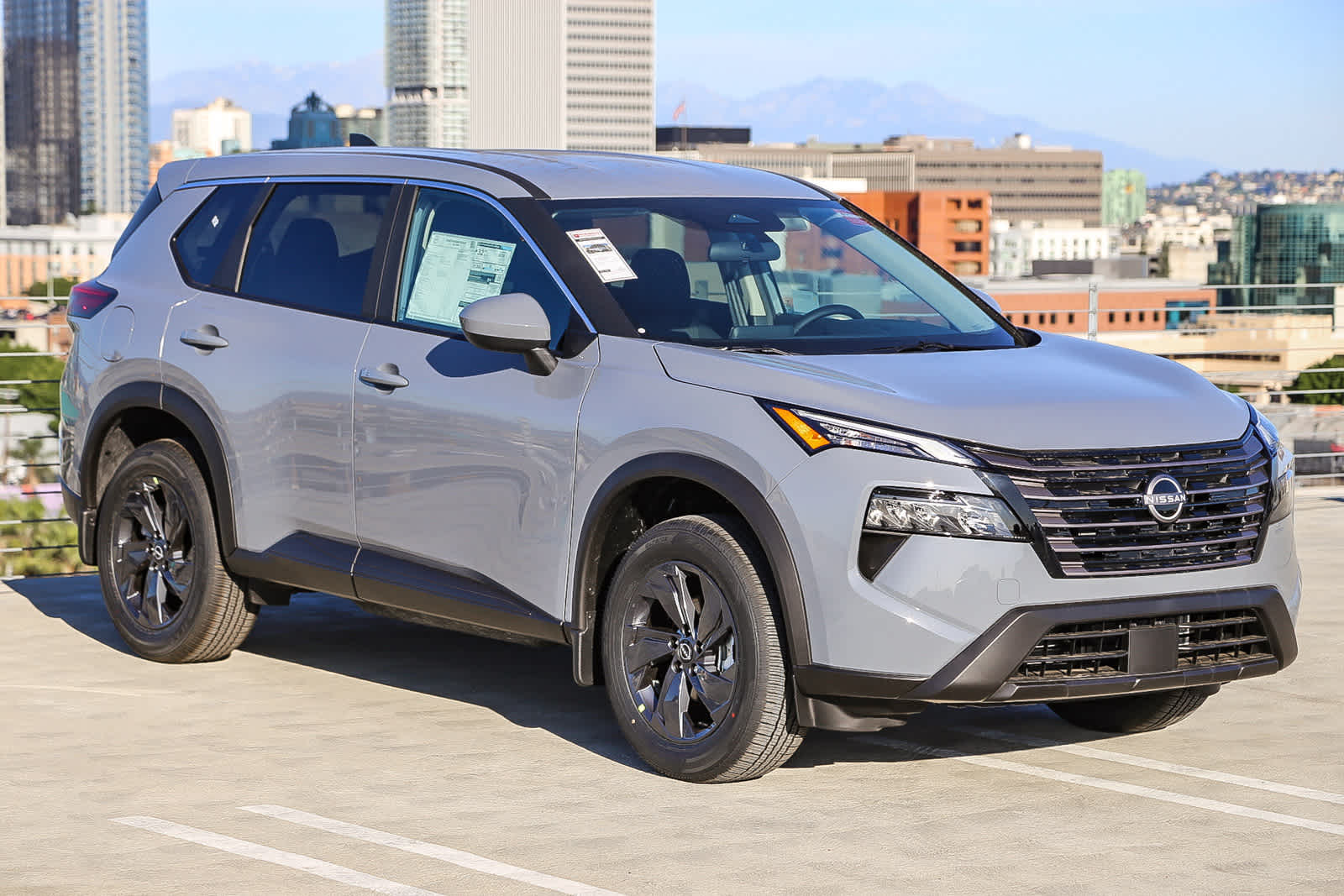 Thumbnail: 2026 Nissan Rogue - 3