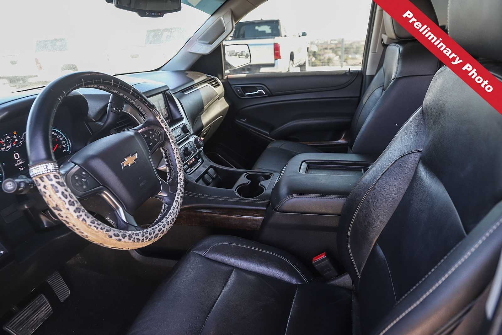 Thumbnail: 2017 Chevrolet Tahoe - 14