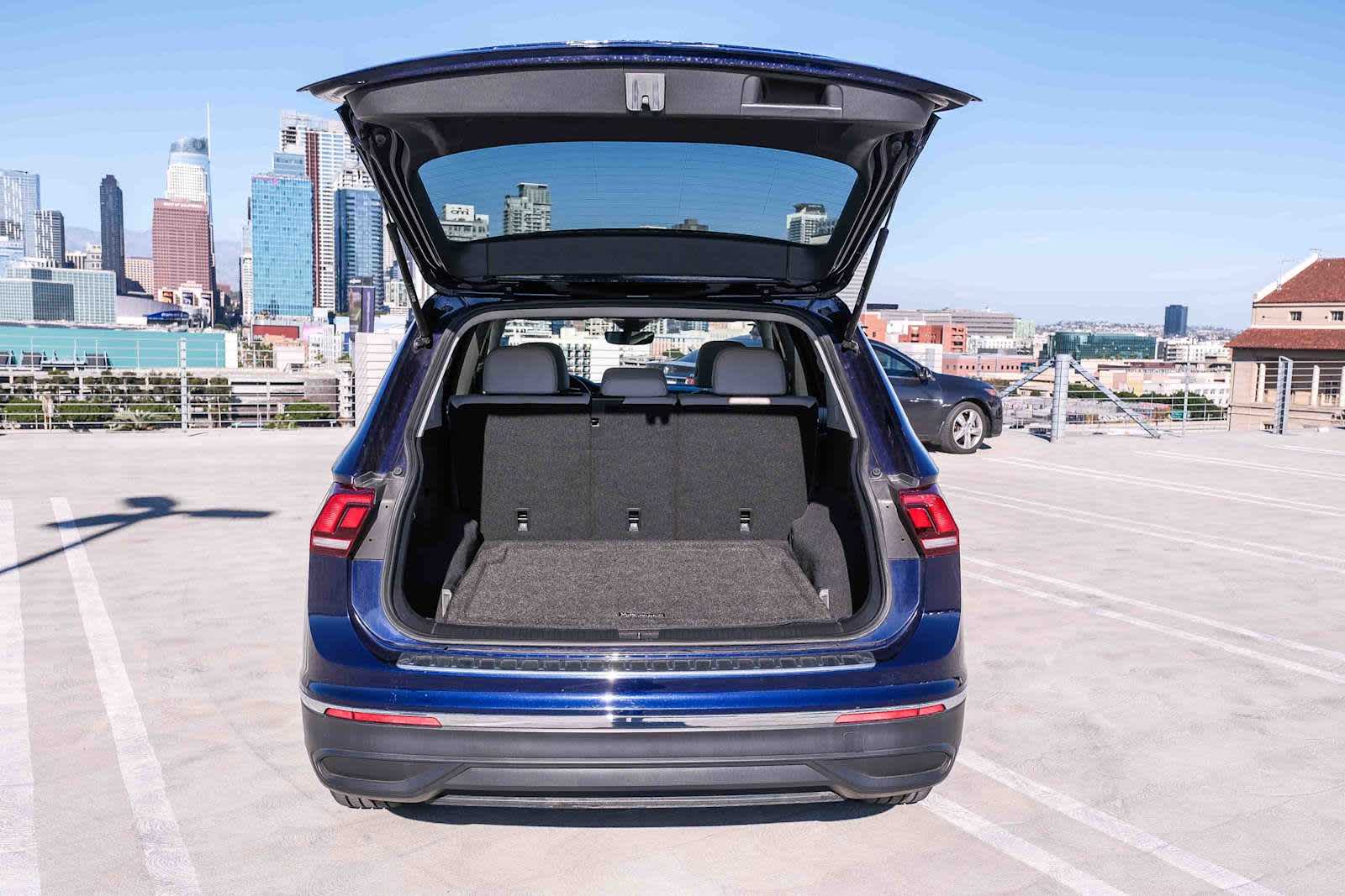 Thumbnail: 2022 Volkswagen Tiguan - 26