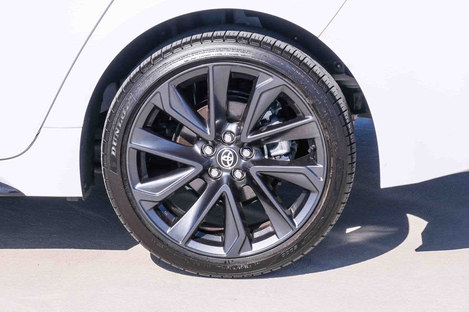 Thumbnail: 2024 Toyota Corolla - 9