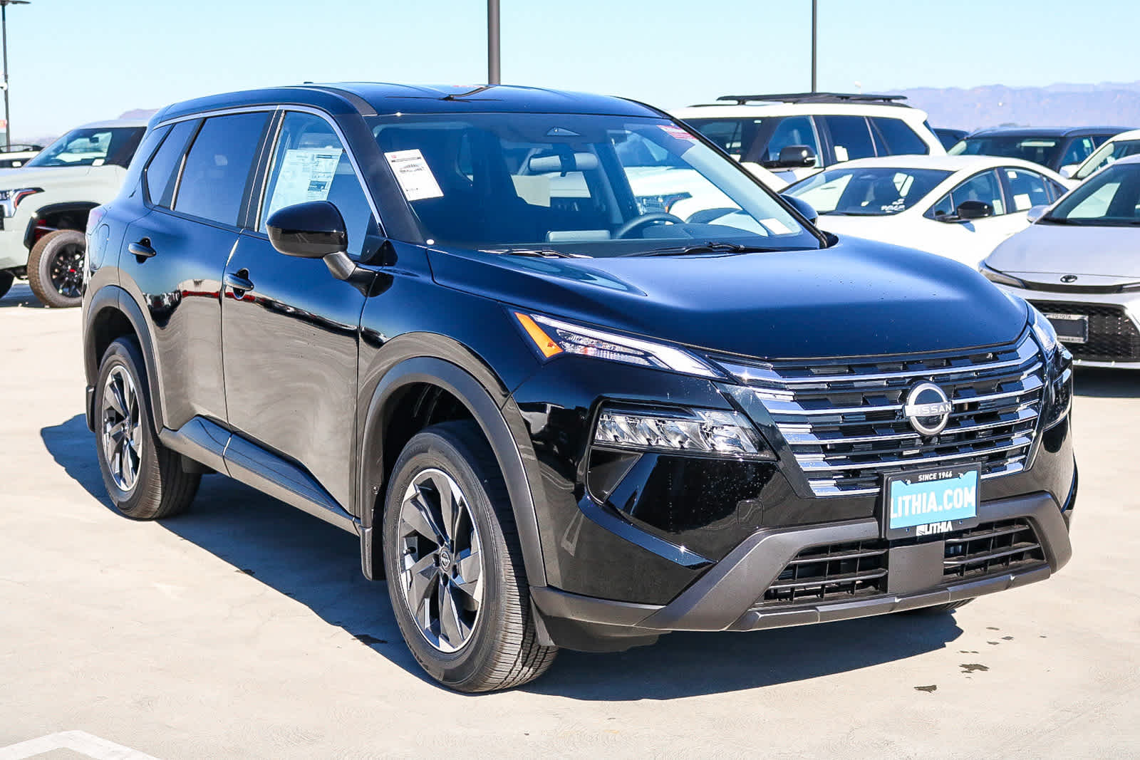 Thumbnail: 2026 Nissan Rogue - 3