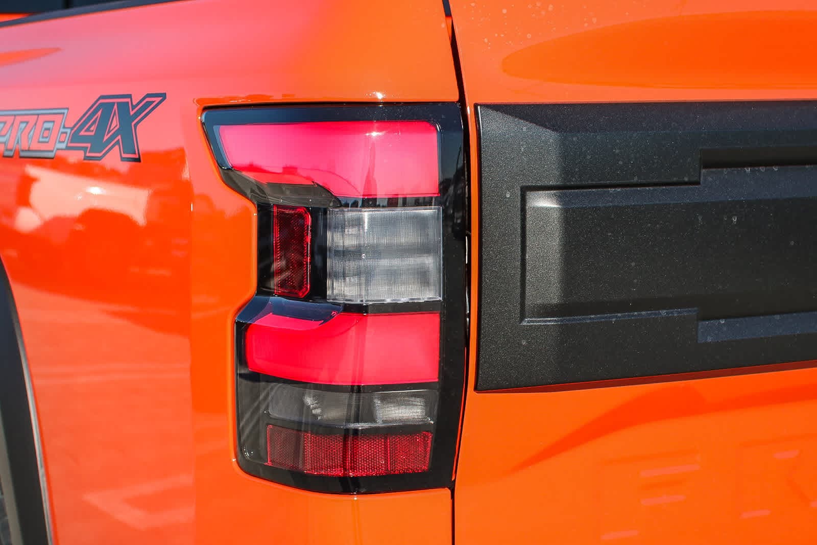 Thumbnail: 2026 Nissan Frontier - 9