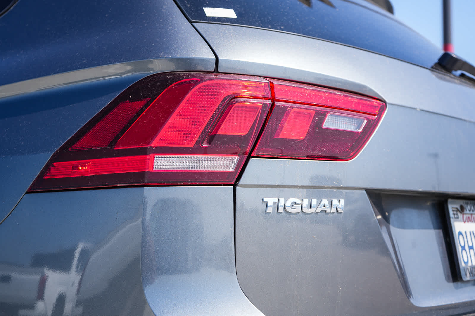 Thumbnail: 2019 Volkswagen Tiguan - 9