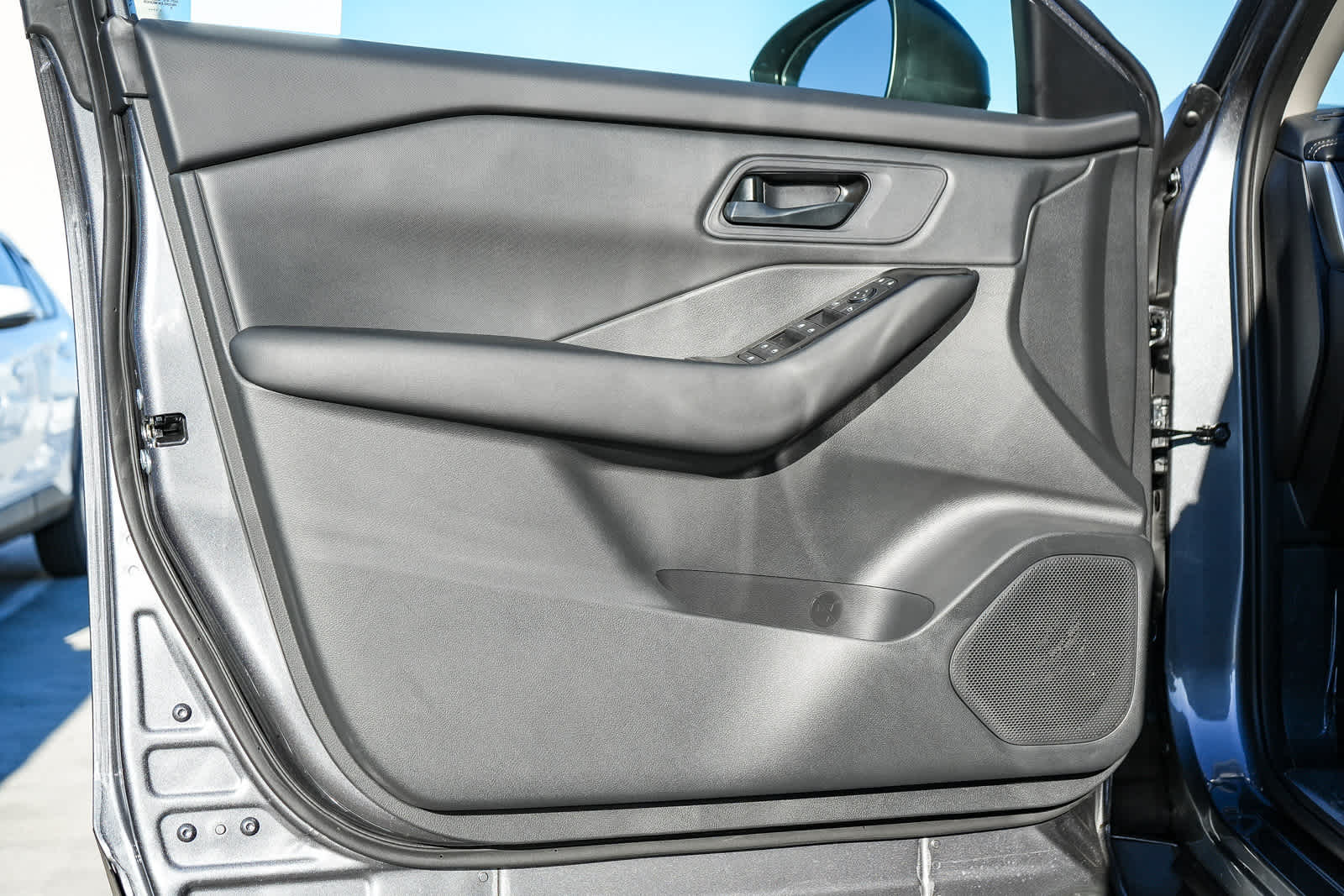 Thumbnail: 2026 Nissan Rogue - 23