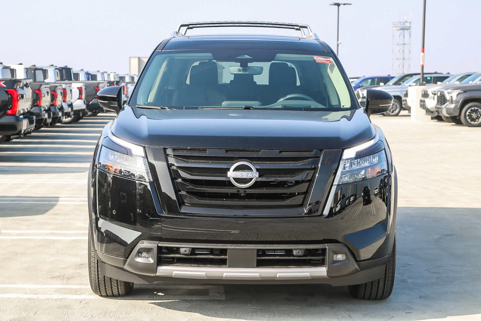 Thumbnail: 2025 Nissan Pathfinder - 2