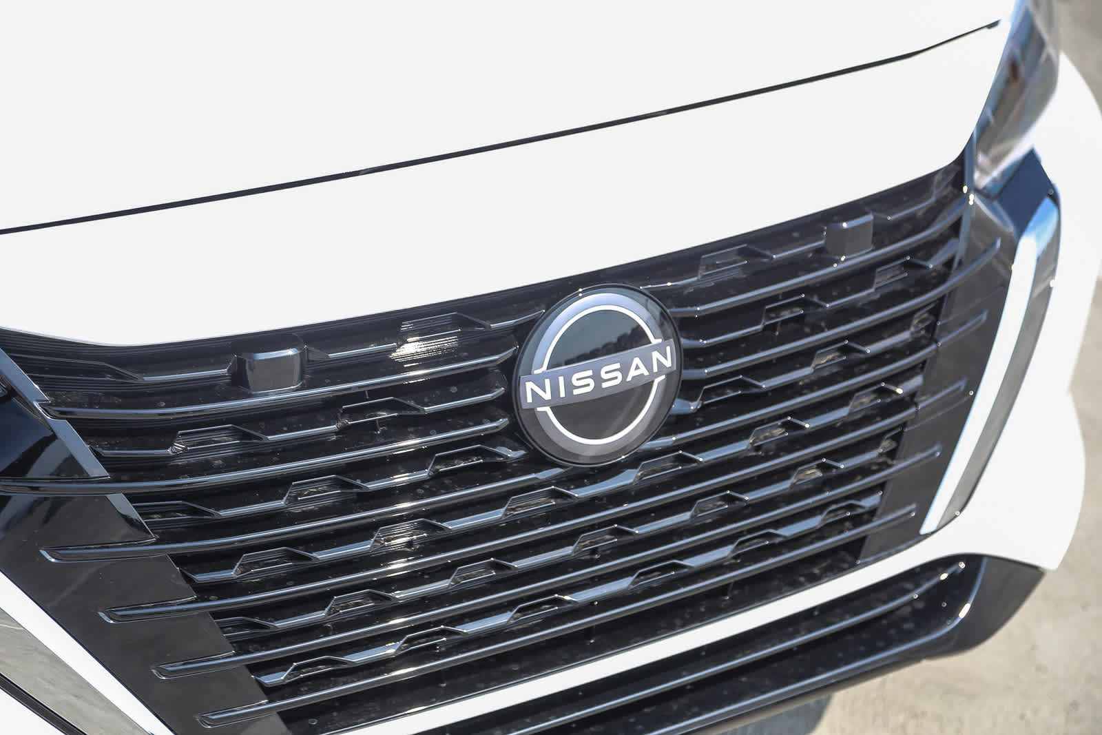 Thumbnail: 2025 Nissan Sentra - 4