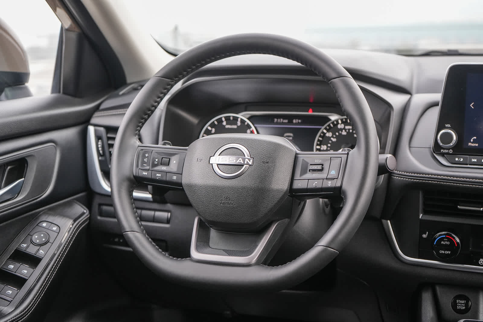 Thumbnail: 2025 Nissan Rogue - 15