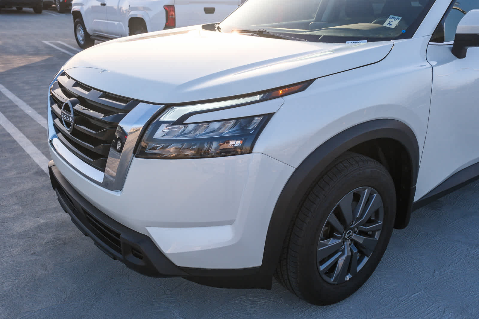 Thumbnail: 2024 Nissan Pathfinder - 12