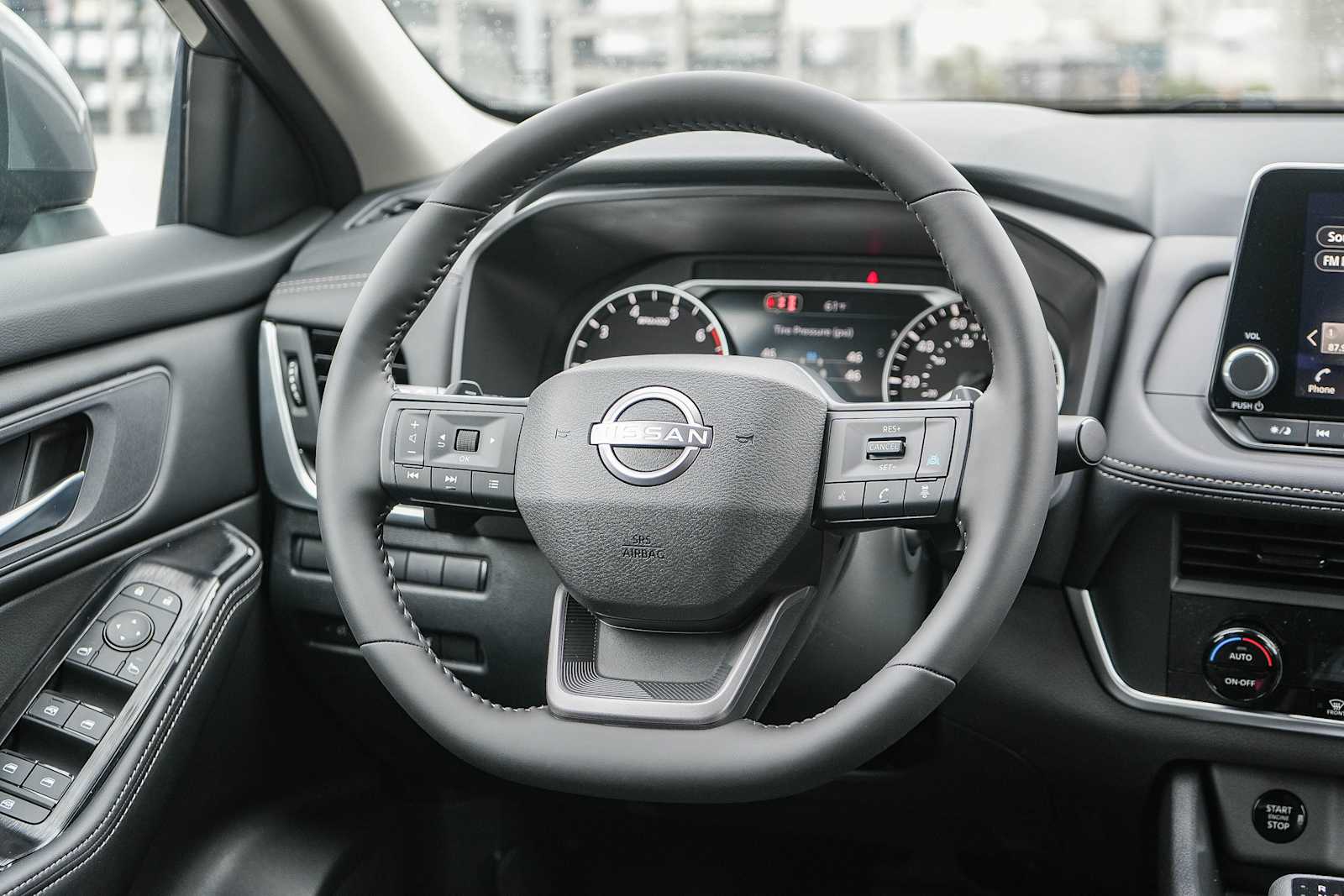 Thumbnail: 2026 Nissan Rogue - 17