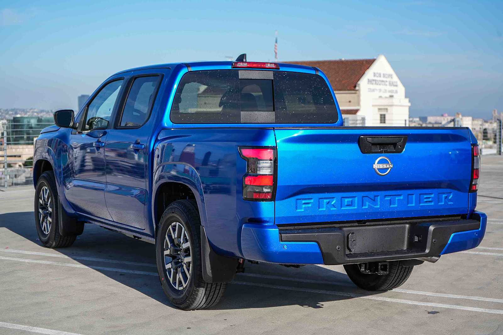 Thumbnail: 2026 Nissan Frontier - 8