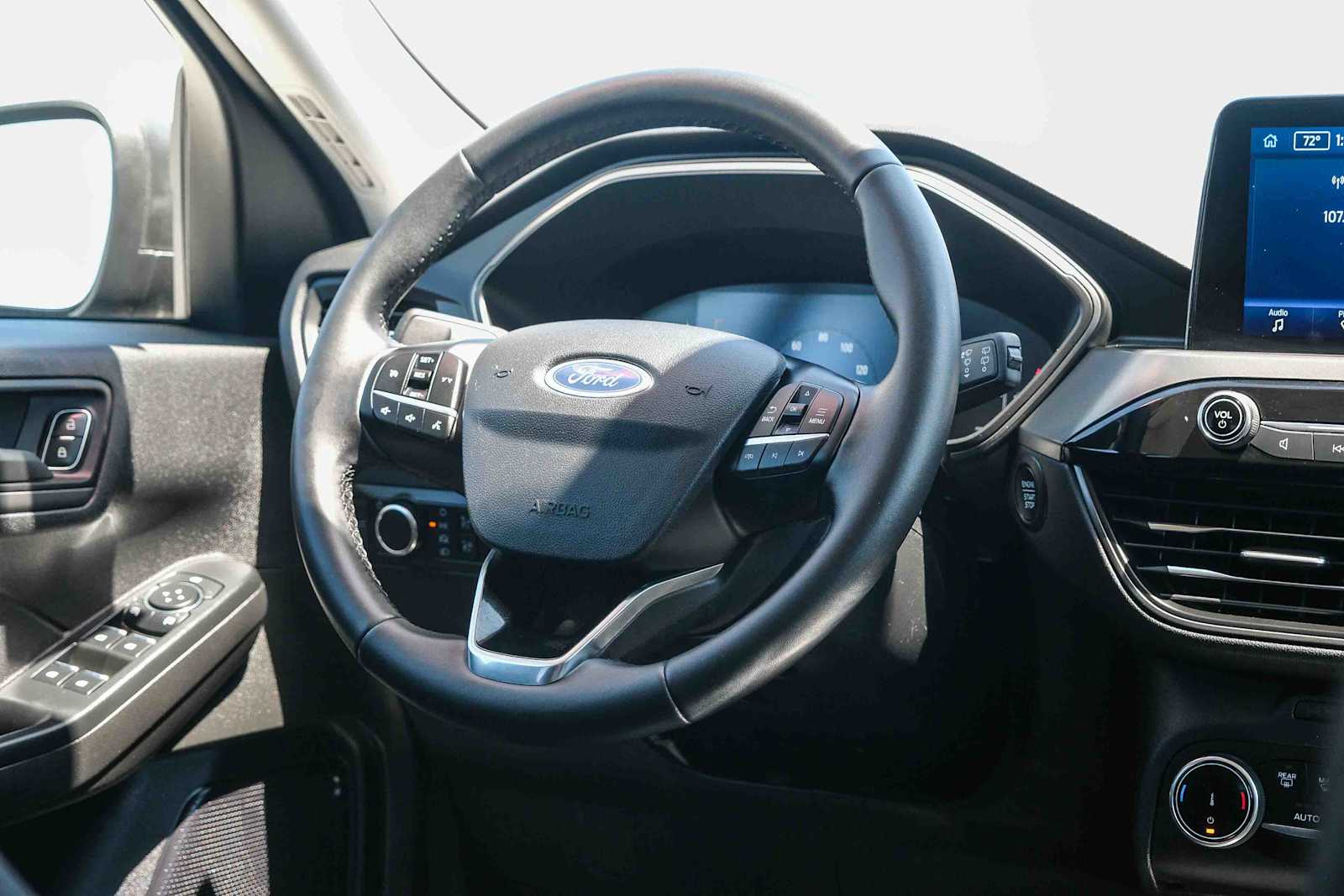 Thumbnail: 2024 Ford Escape - 17