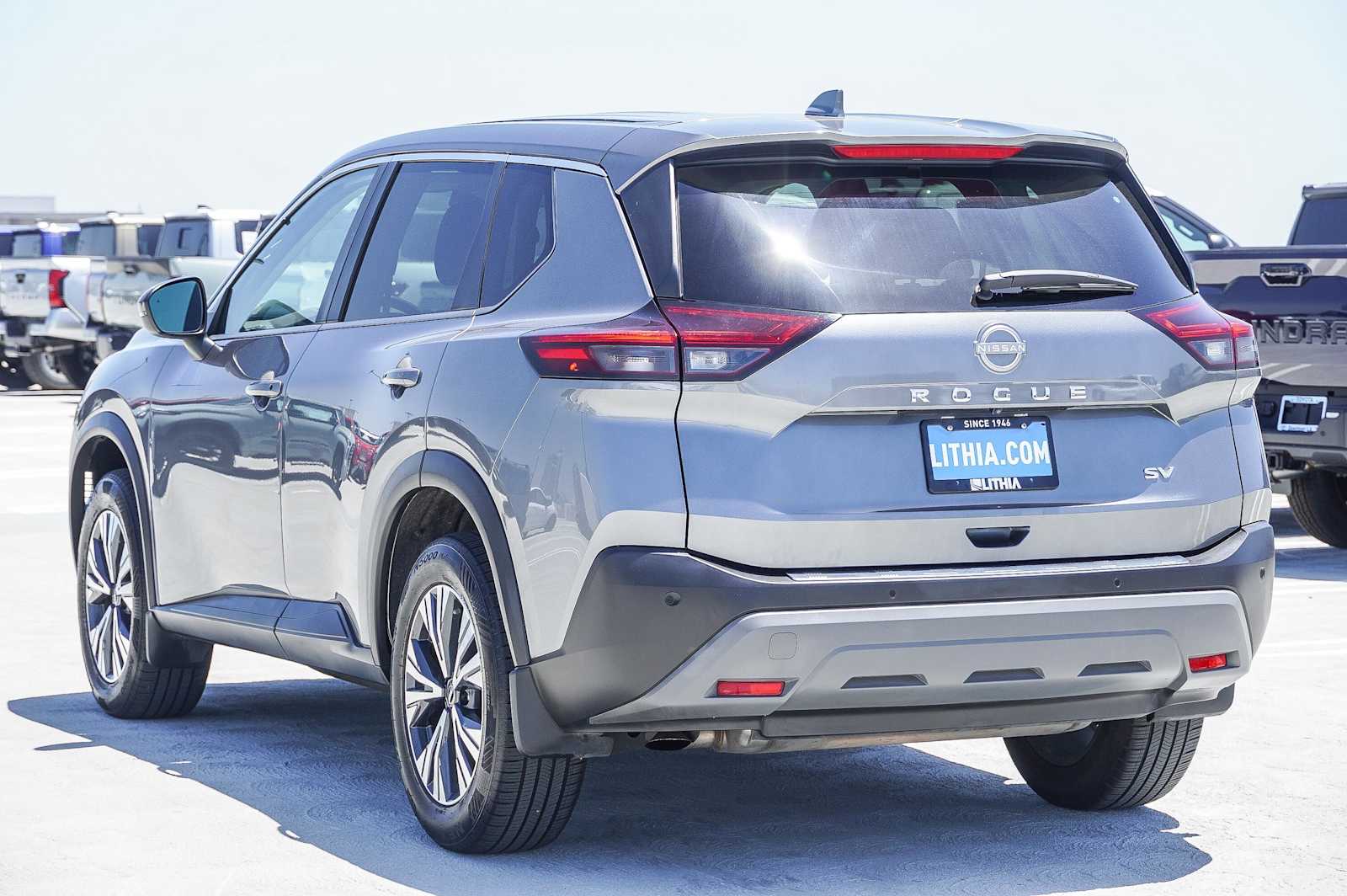 Thumbnail: 2022 Nissan Rogue - 6