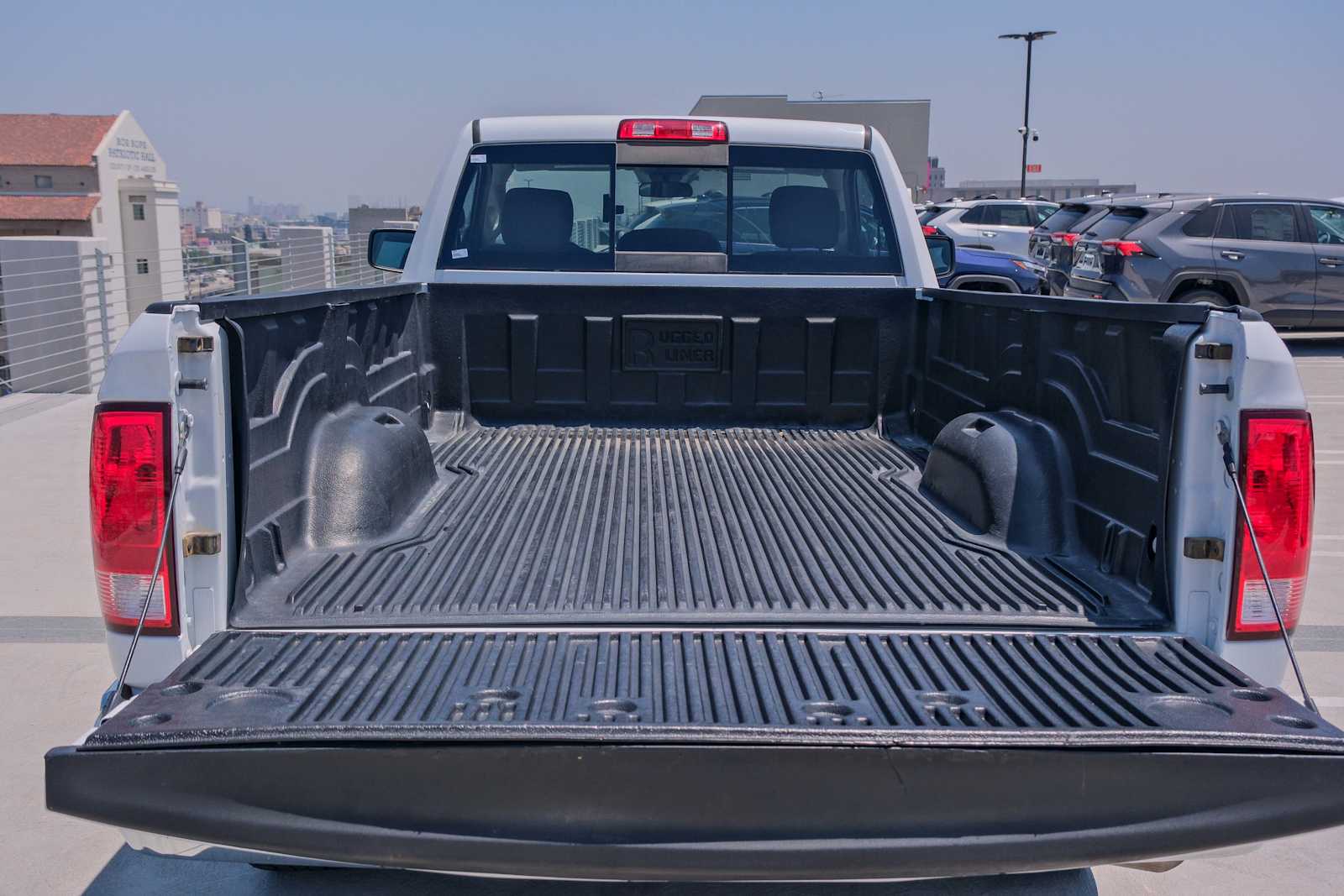 Thumbnail: 2019 RAM 1500 Classic - 20