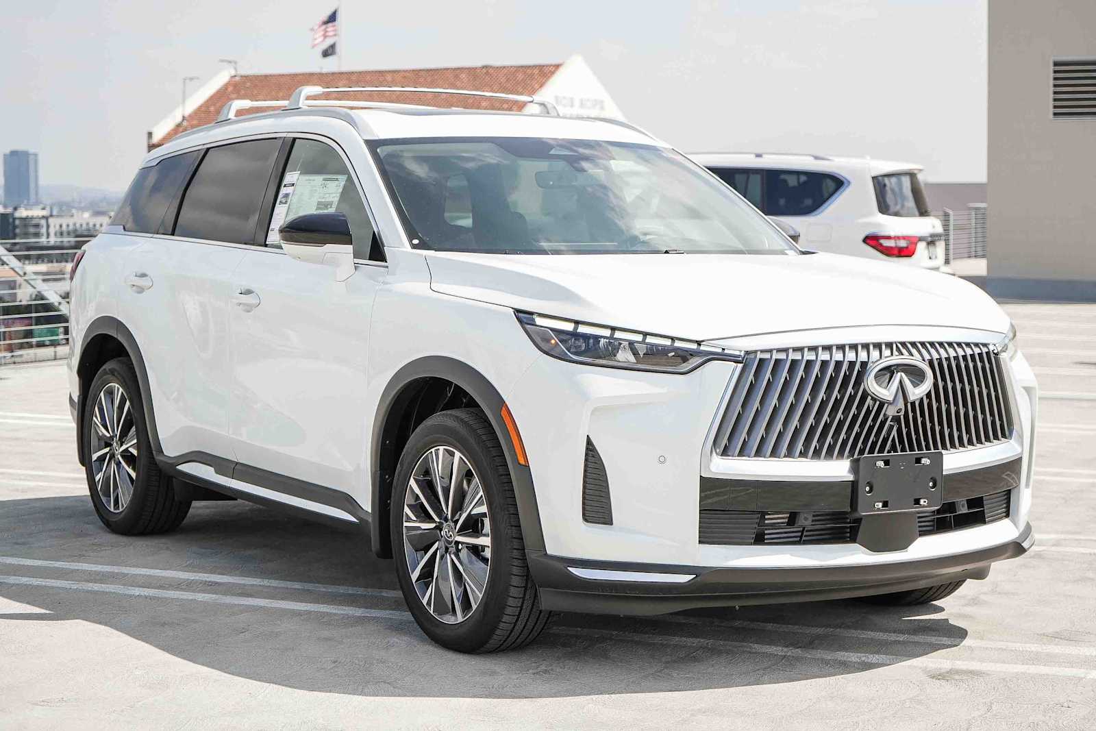 Thumbnail: 2026 INFINITI QX60 - 3