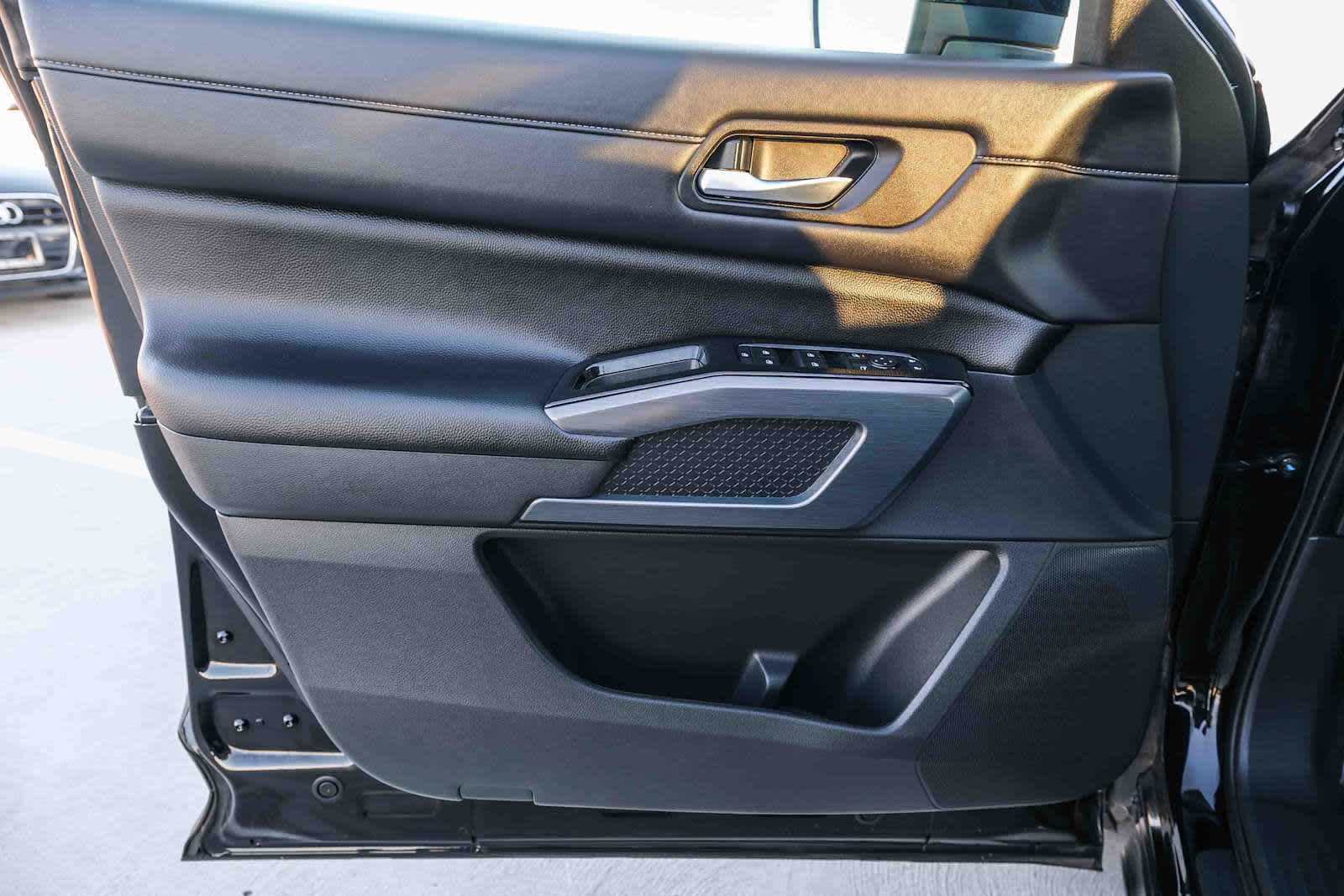 Thumbnail: 2025 Nissan Pathfinder - 20