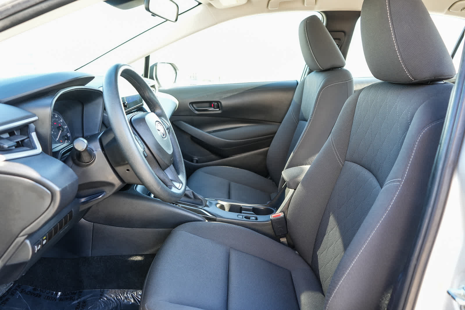 Thumbnail: 2023 Toyota Corolla - 18